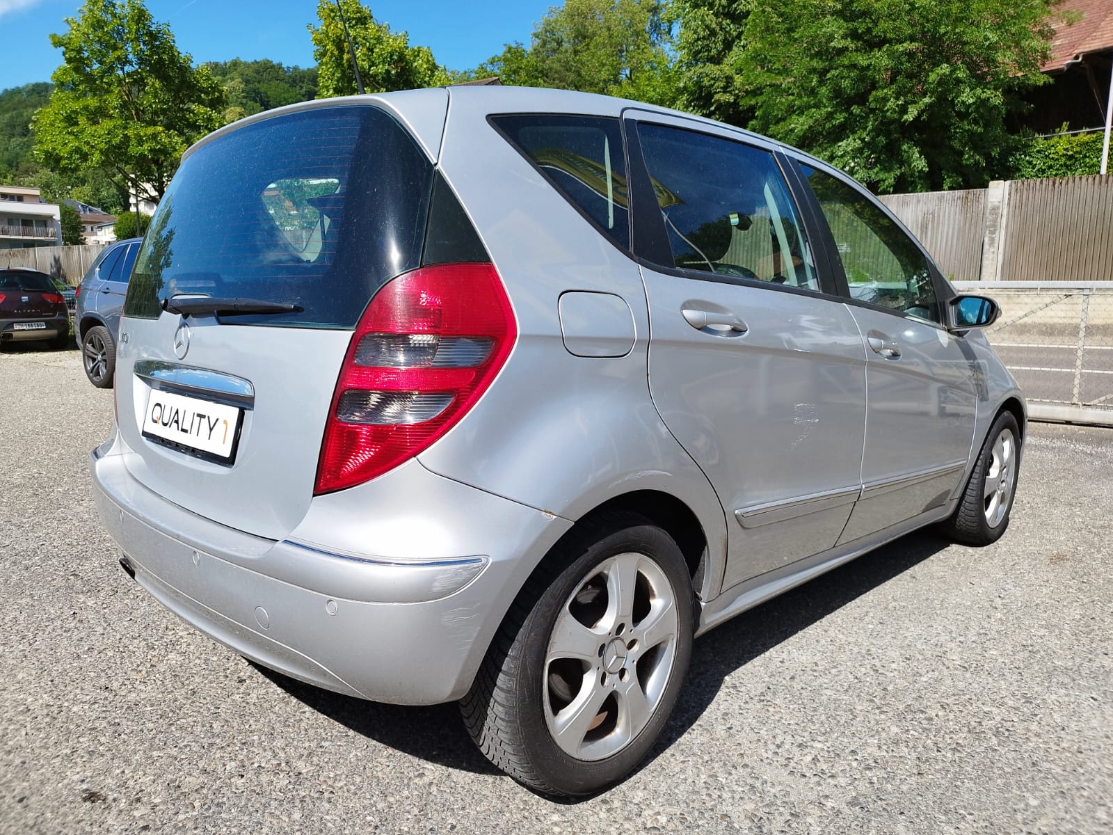 MERCEDES-BENZ A 170 Avantgarde-image-3