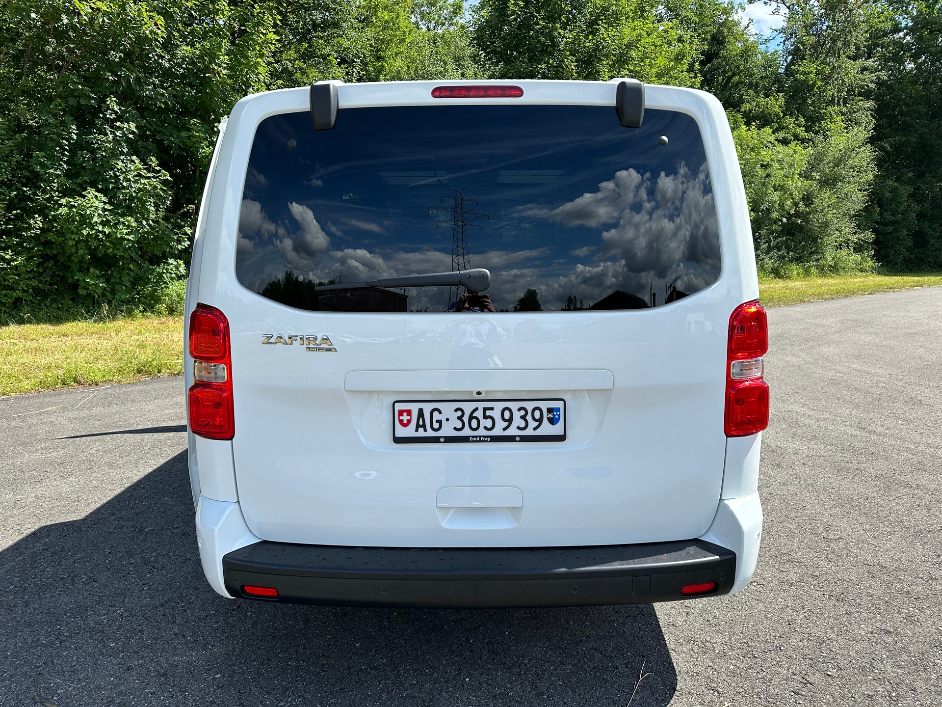 OPEL Business Elegance 75kWh XL-image-2
