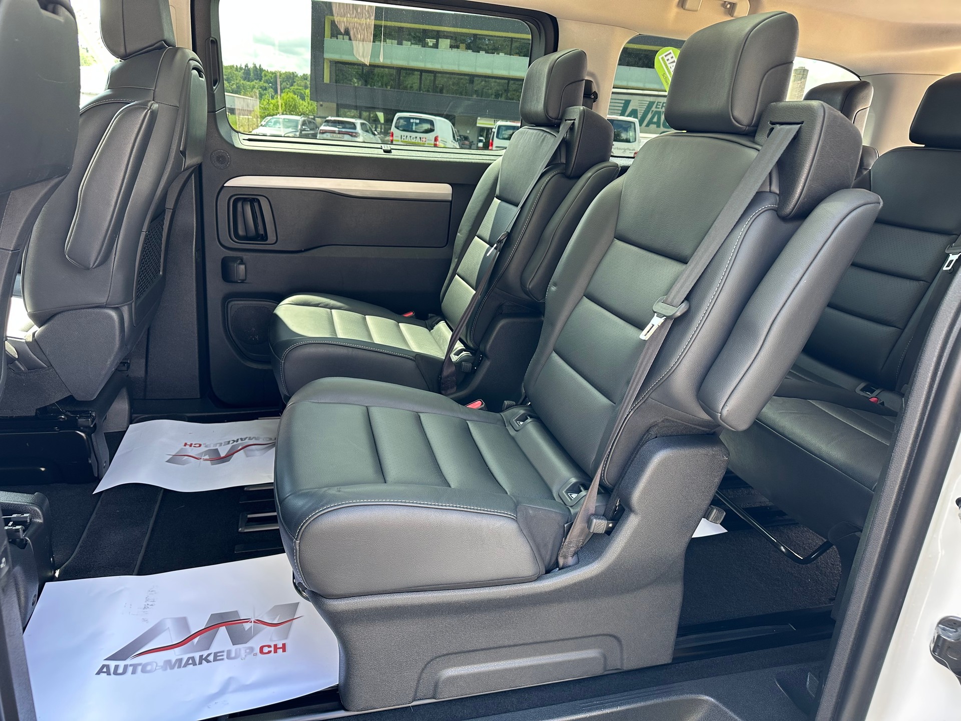 OPEL Business Elegance 75kWh XL-image-4