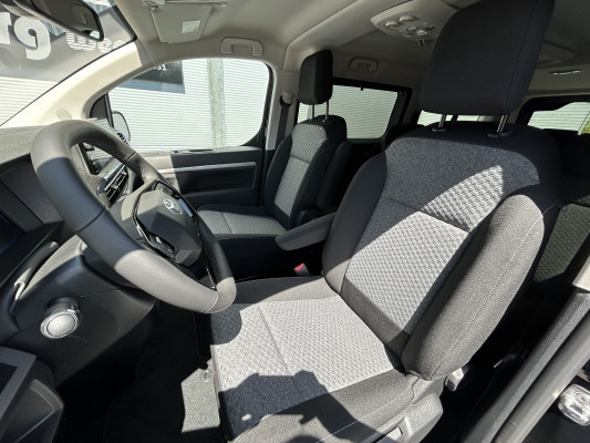TOYOTA Proace Verso Trend L A-image-7