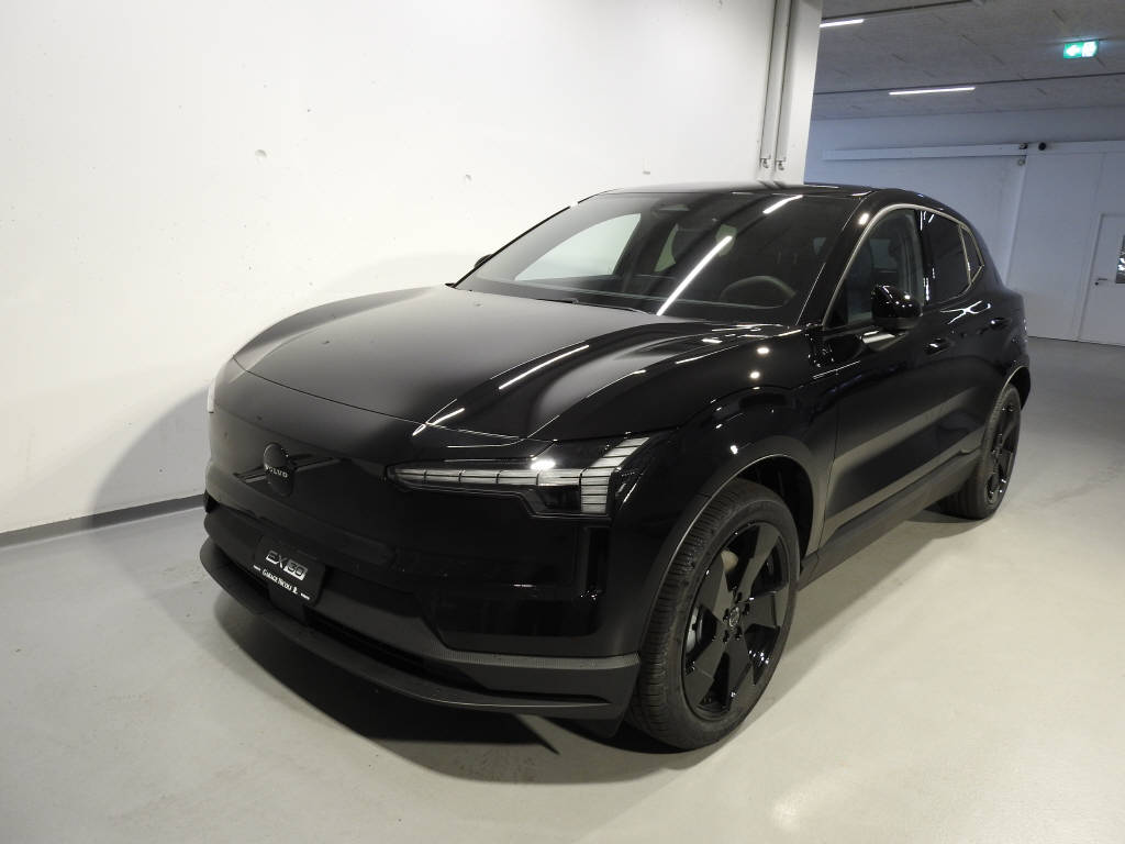 VOLVO EX 30 E60 Plus Swiss Black Edition-image-0