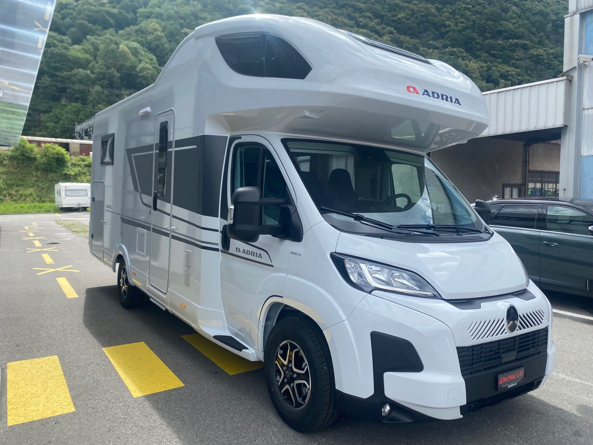 ADRIA CORAL XL 660 SL-image-3