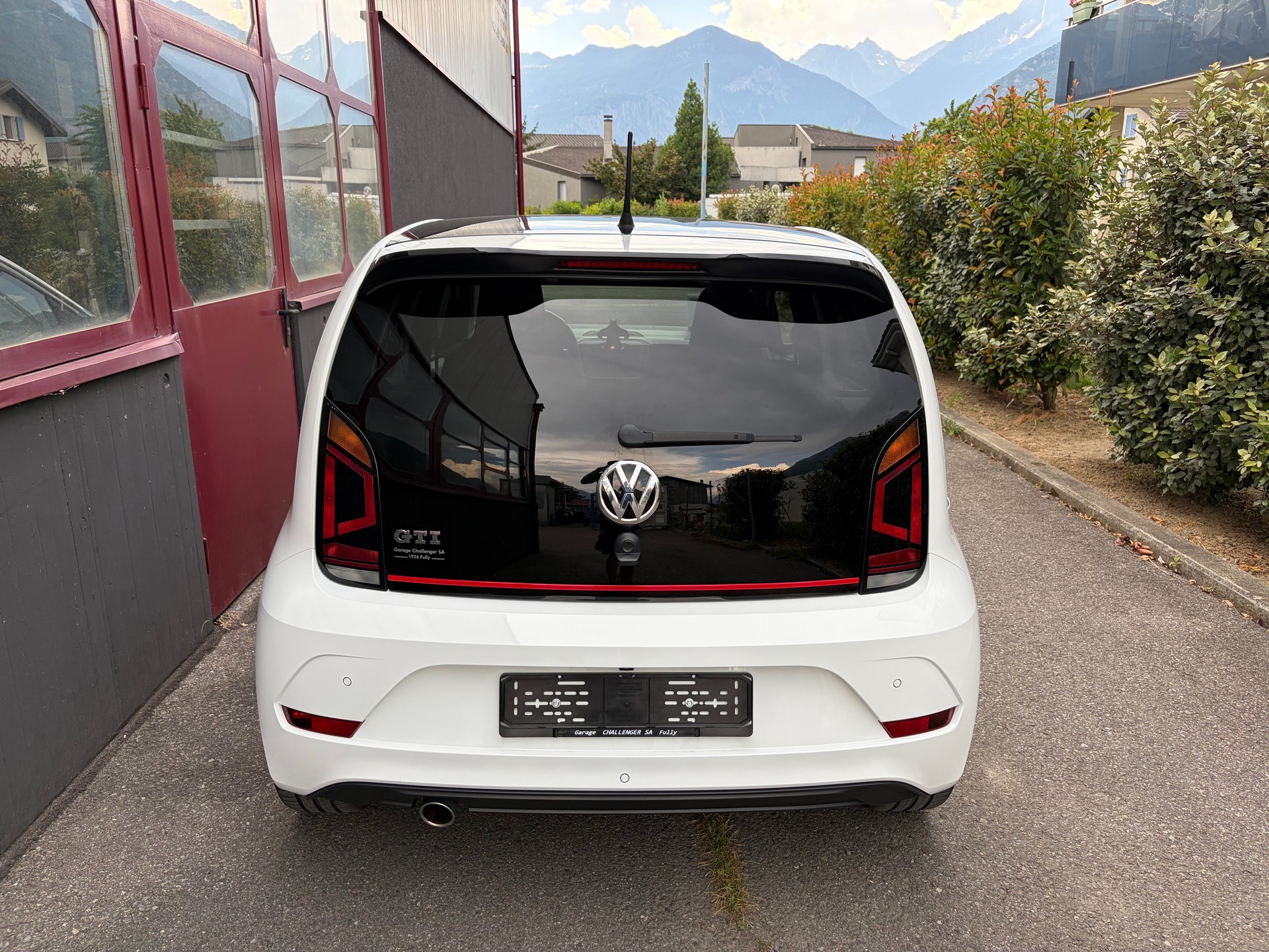 VW Up 1.0 TSI GTI-image-5