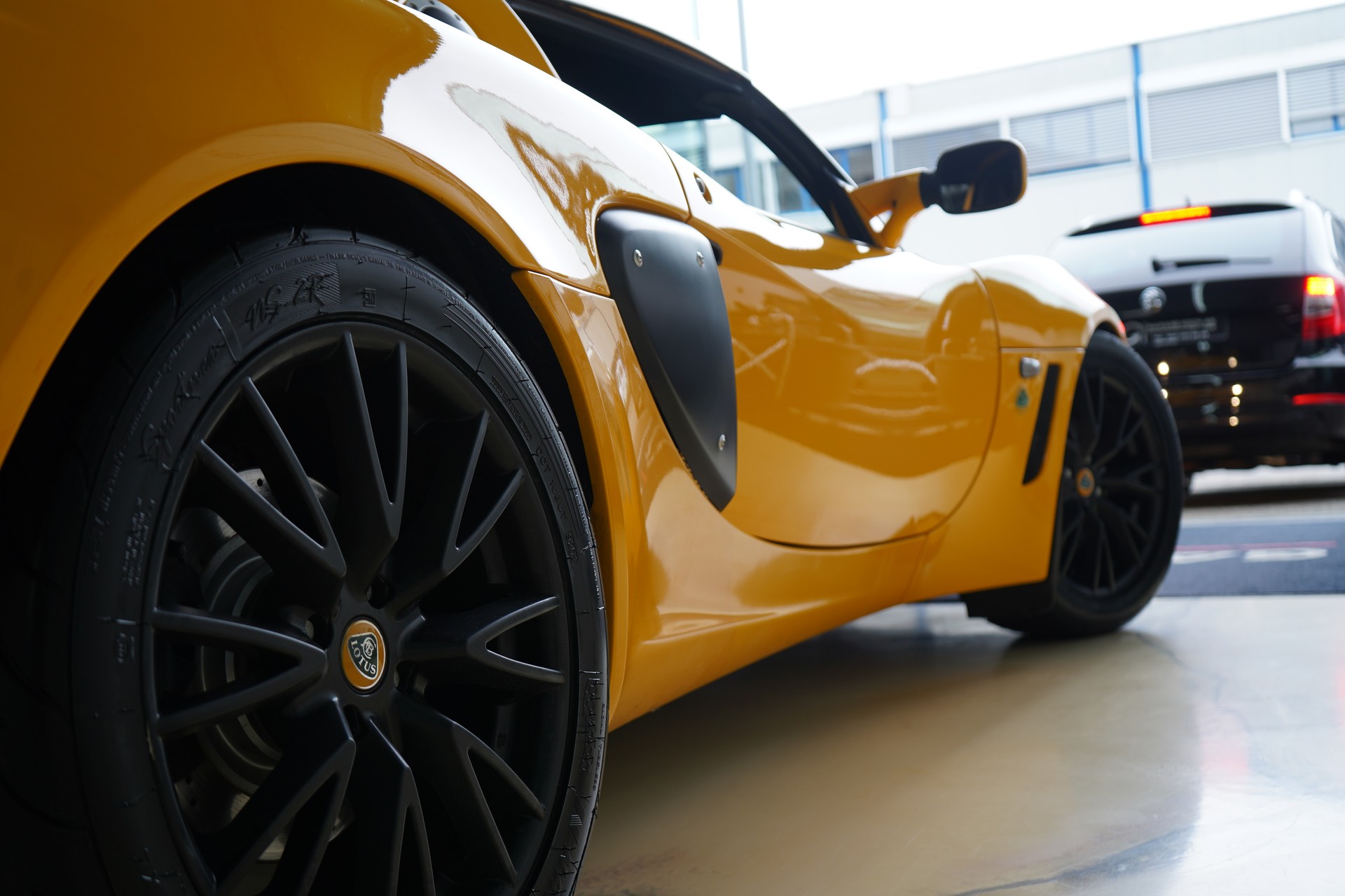 LOTUS Exige-image-11