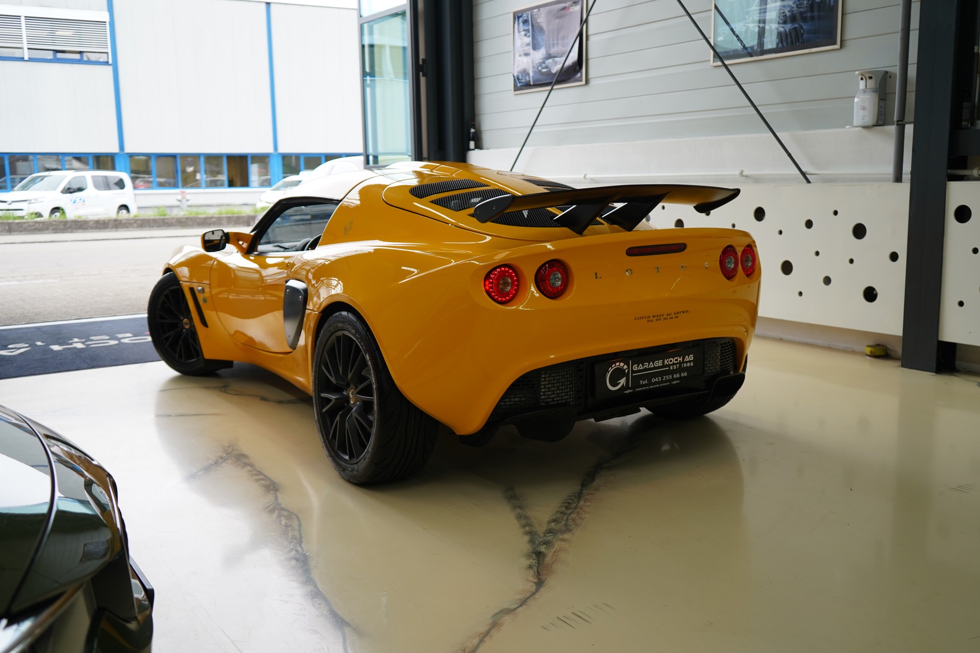 LOTUS Exige-image-4