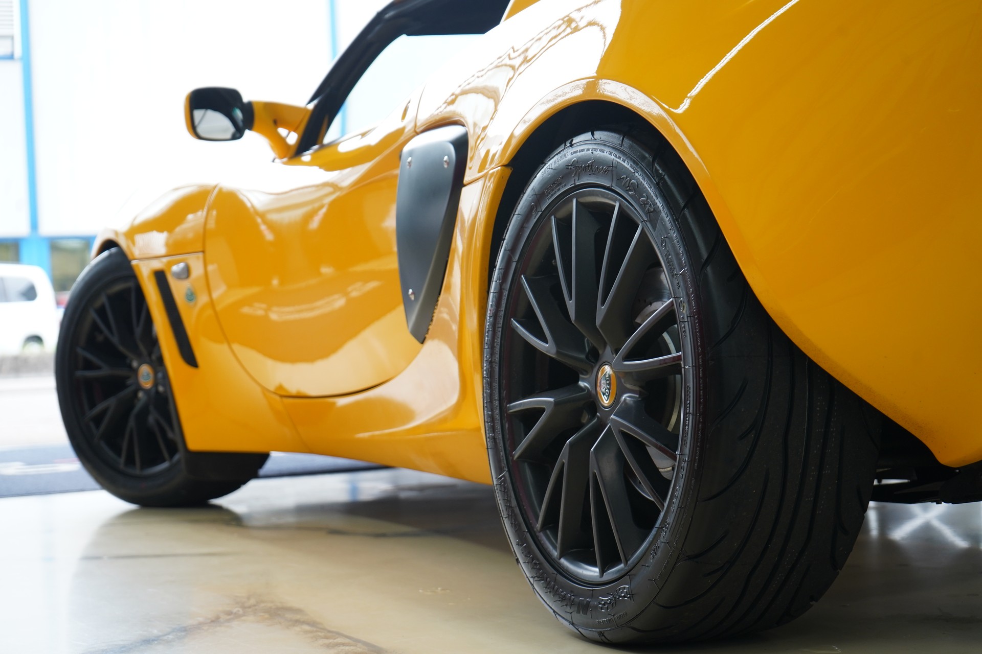 LOTUS Exige-image-6