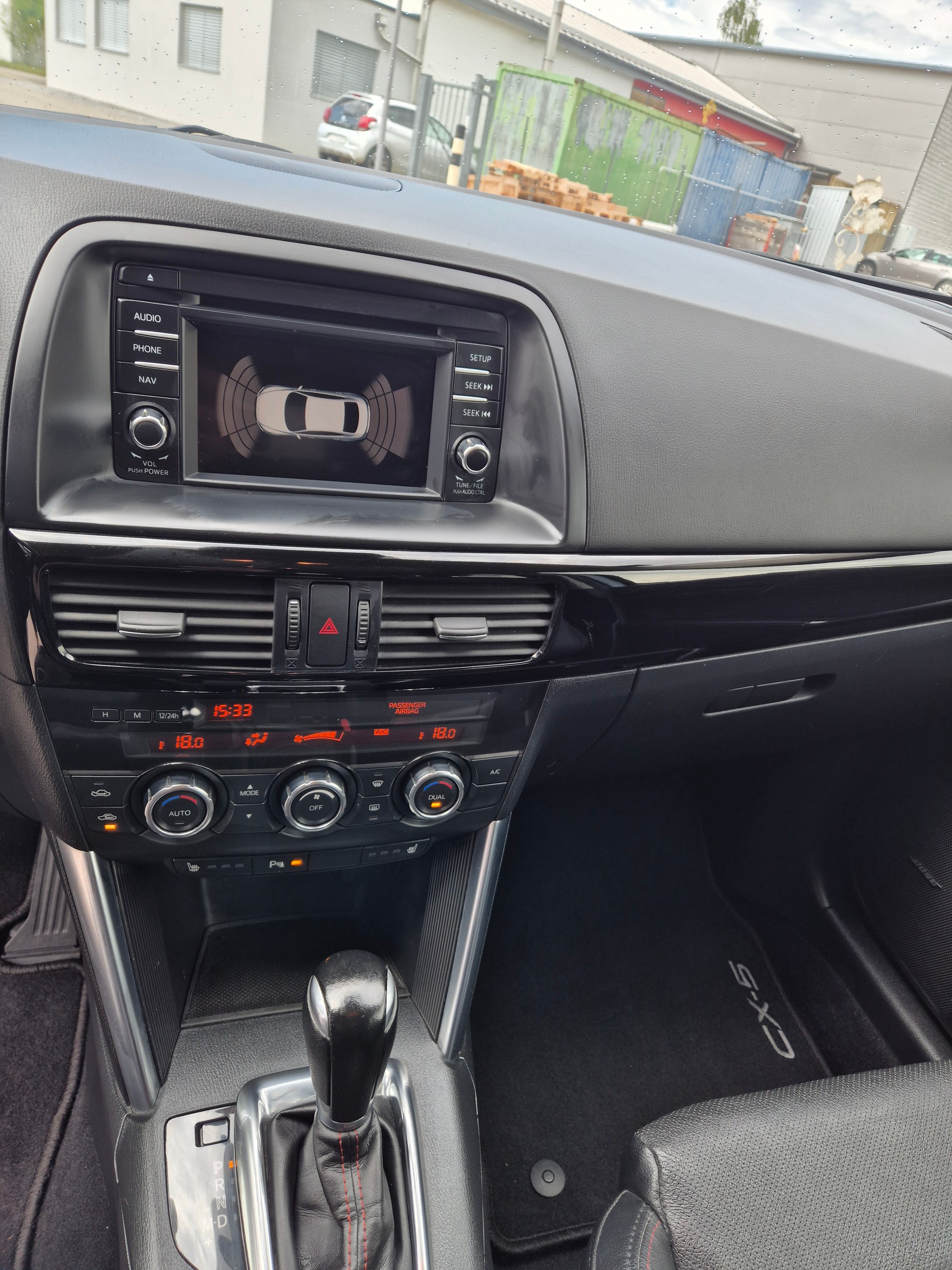 MAZDA CX-5 2.2 D HP Revolution AWD Automatic-image-26
