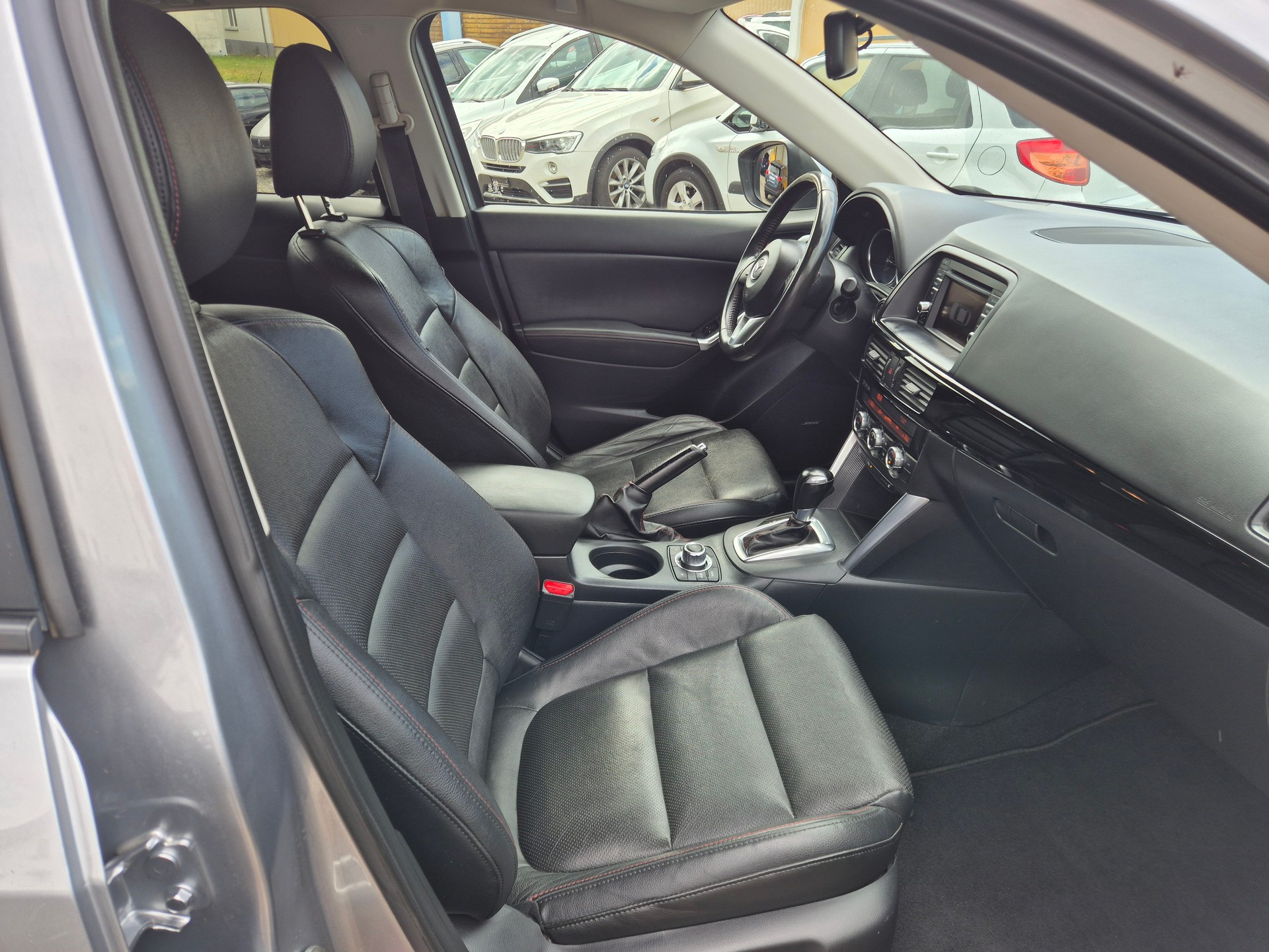 MAZDA CX-5 2.2 D HP Revolution AWD Automatic-image-18