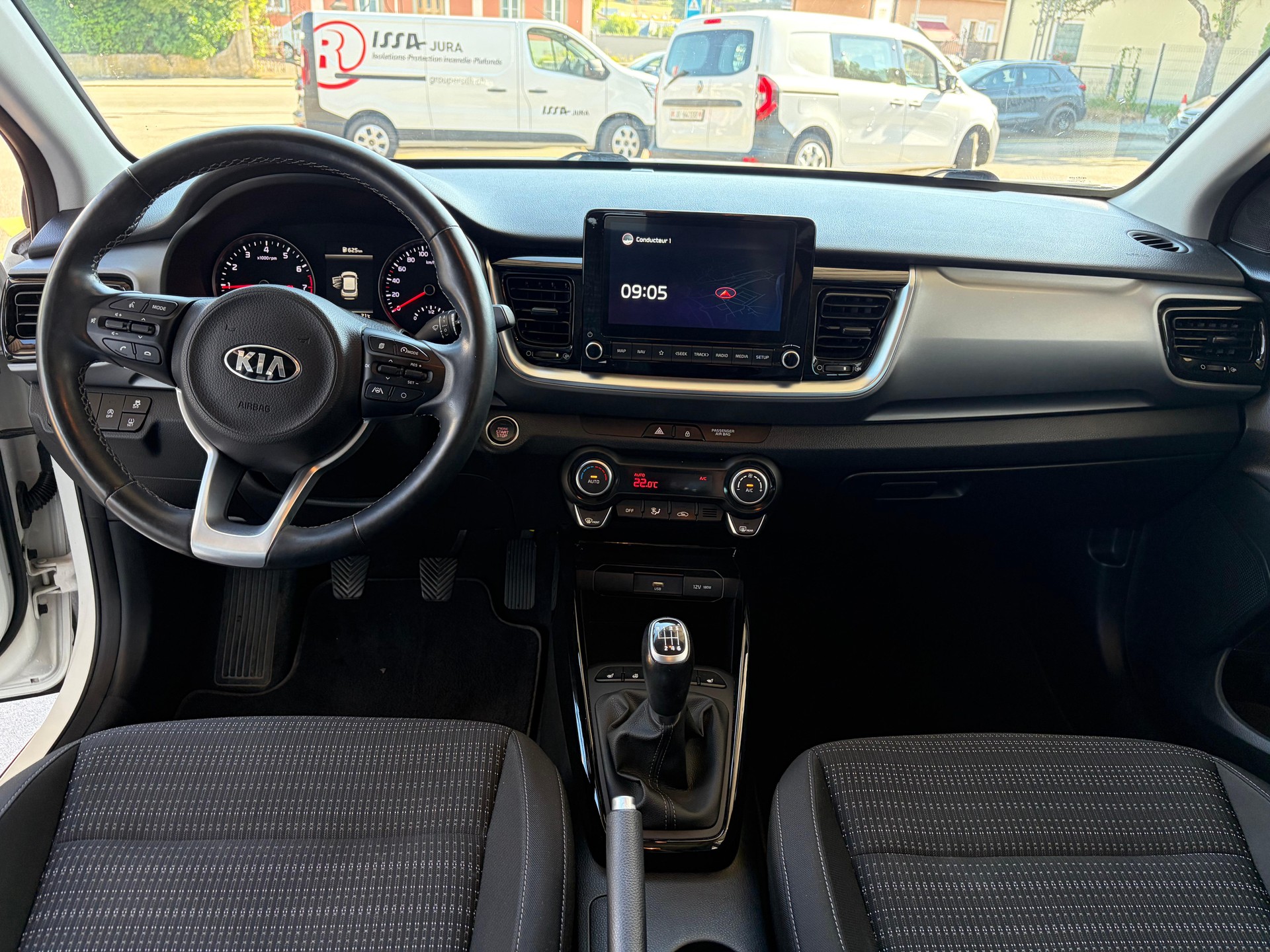 KIA Stonic 1.0 T Power Edition-image-5