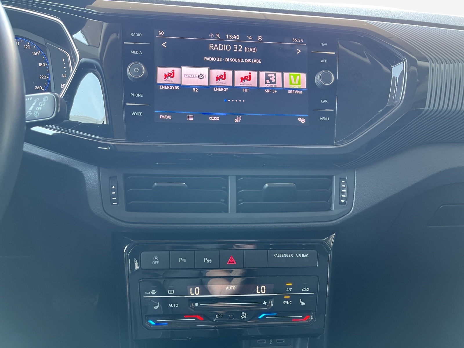 VW T-Cross 1.0 TSI Style DSG-image-10