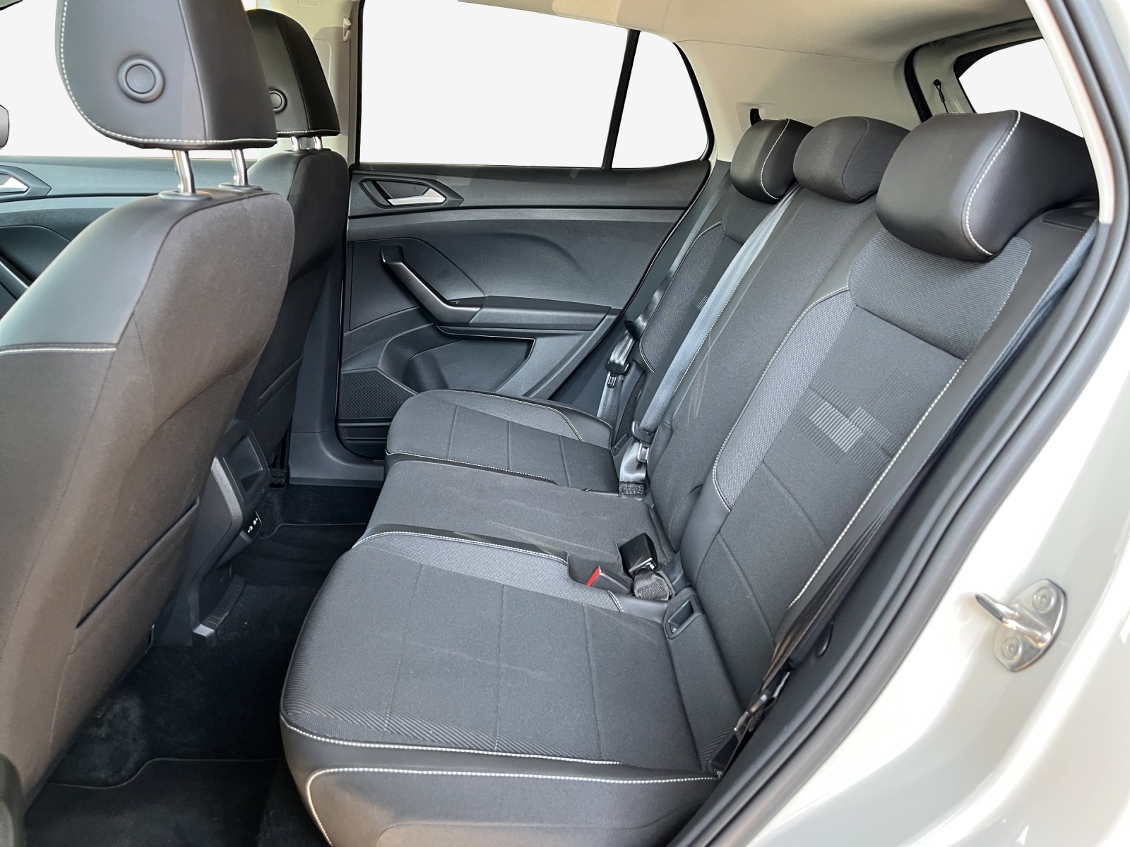 VW T-Cross 1.0 TSI Style DSG-image-11