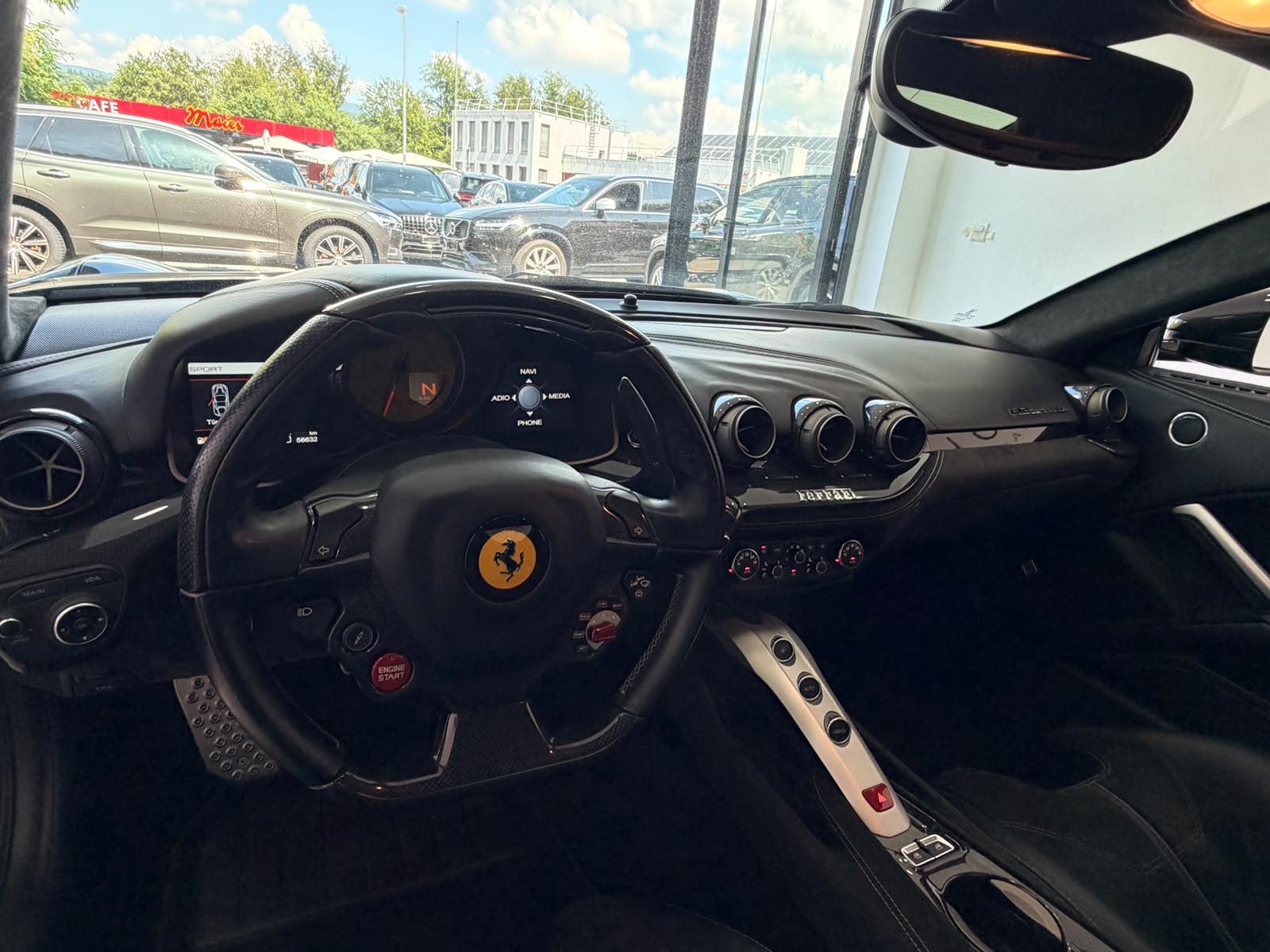FERRARI F12 Berlinetta-image-16