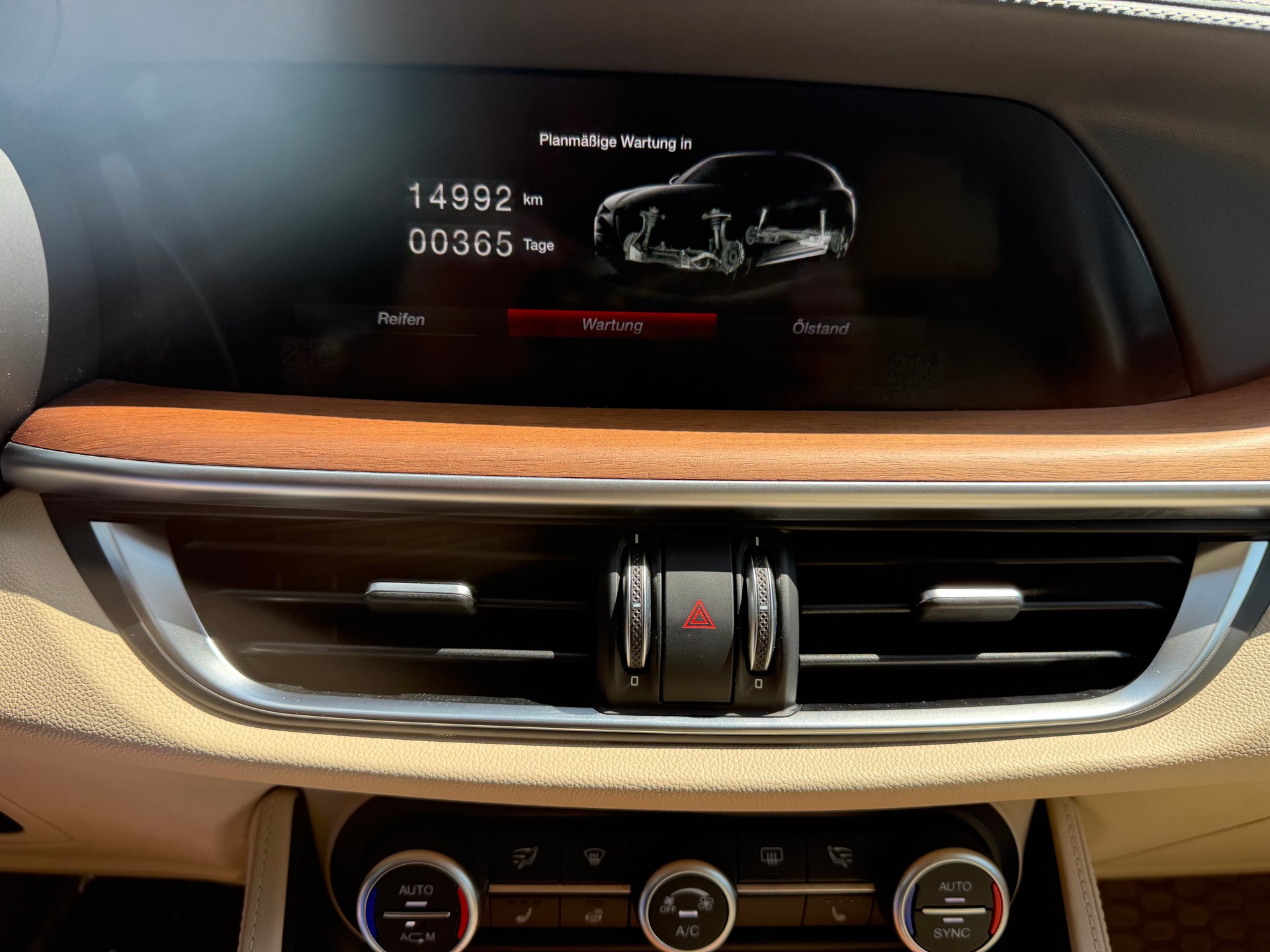 ALFA ROMEO Stelvio 2.0 Super Q4 Automatic-image-12