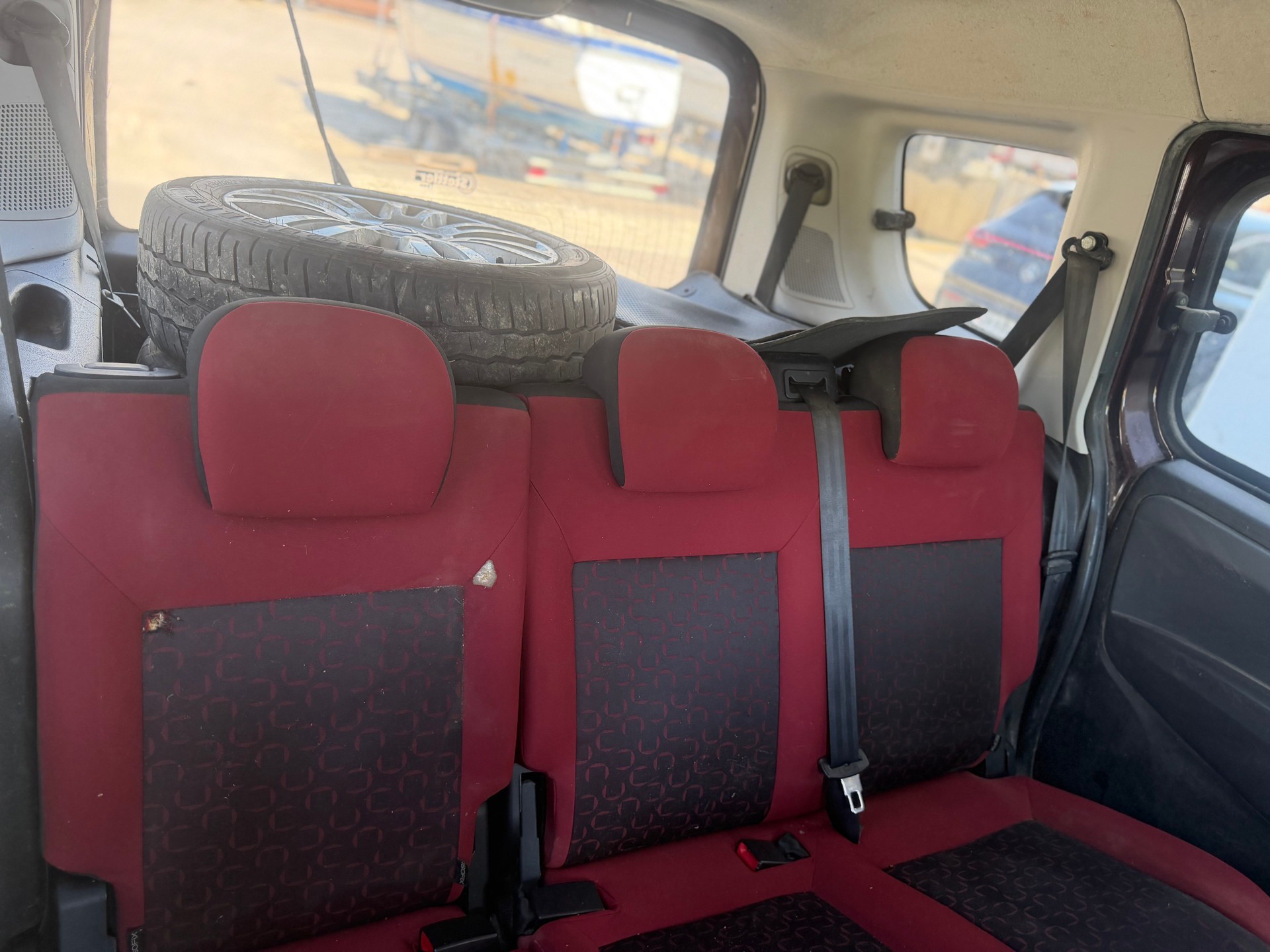 FIAT Doblò 1.6 JTD Dynamic-image-7