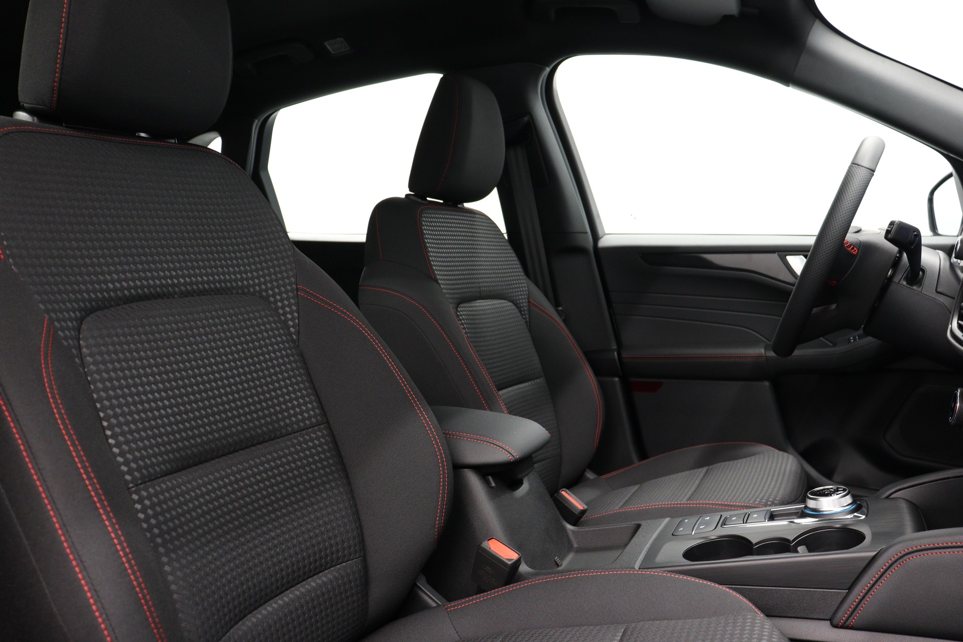 FORD Kuga 2.5 Plug-in Hybrid ST-Line X-image-6