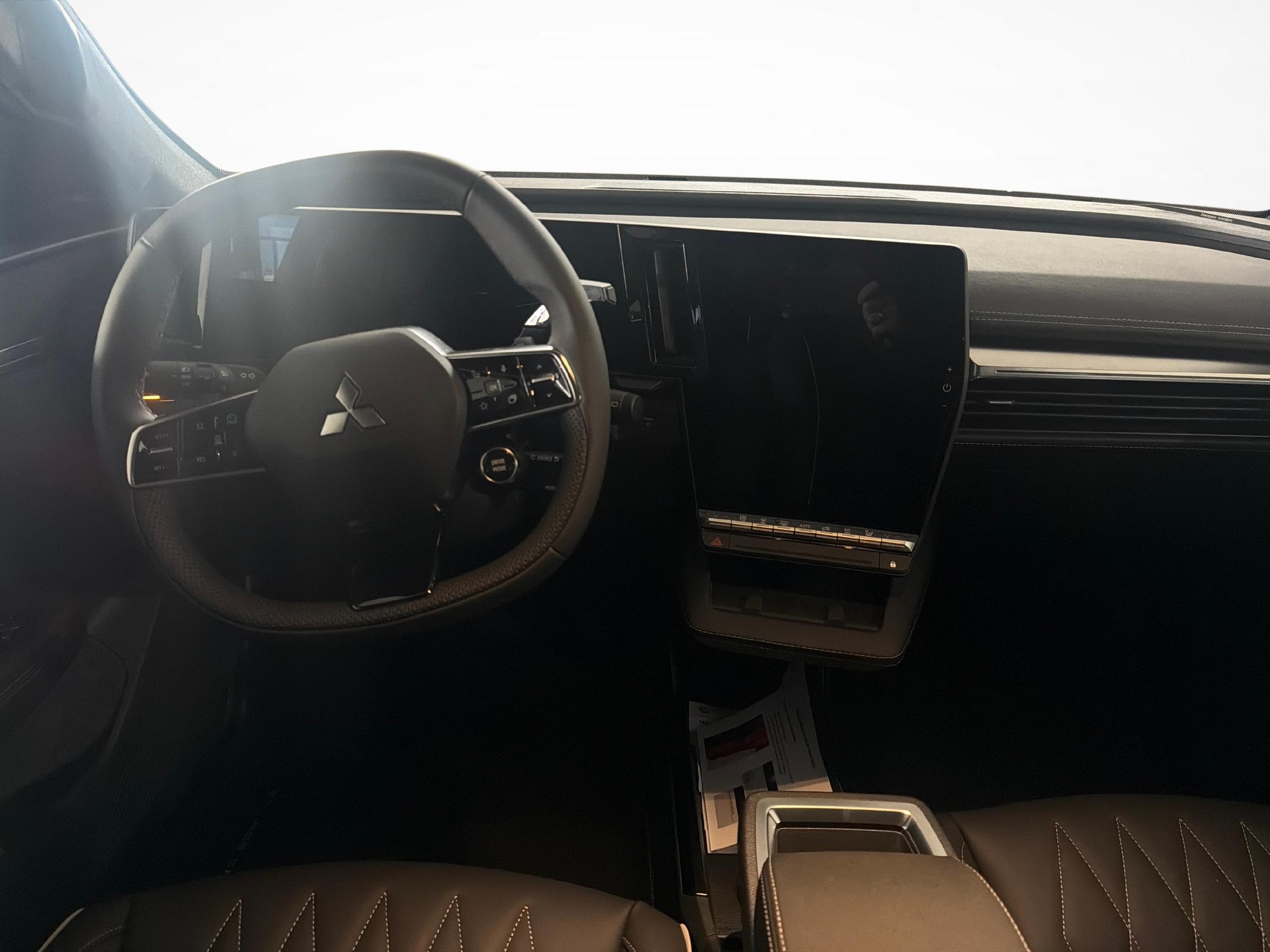 MITSUBISHI Eclipse Cross Instyle-image-8