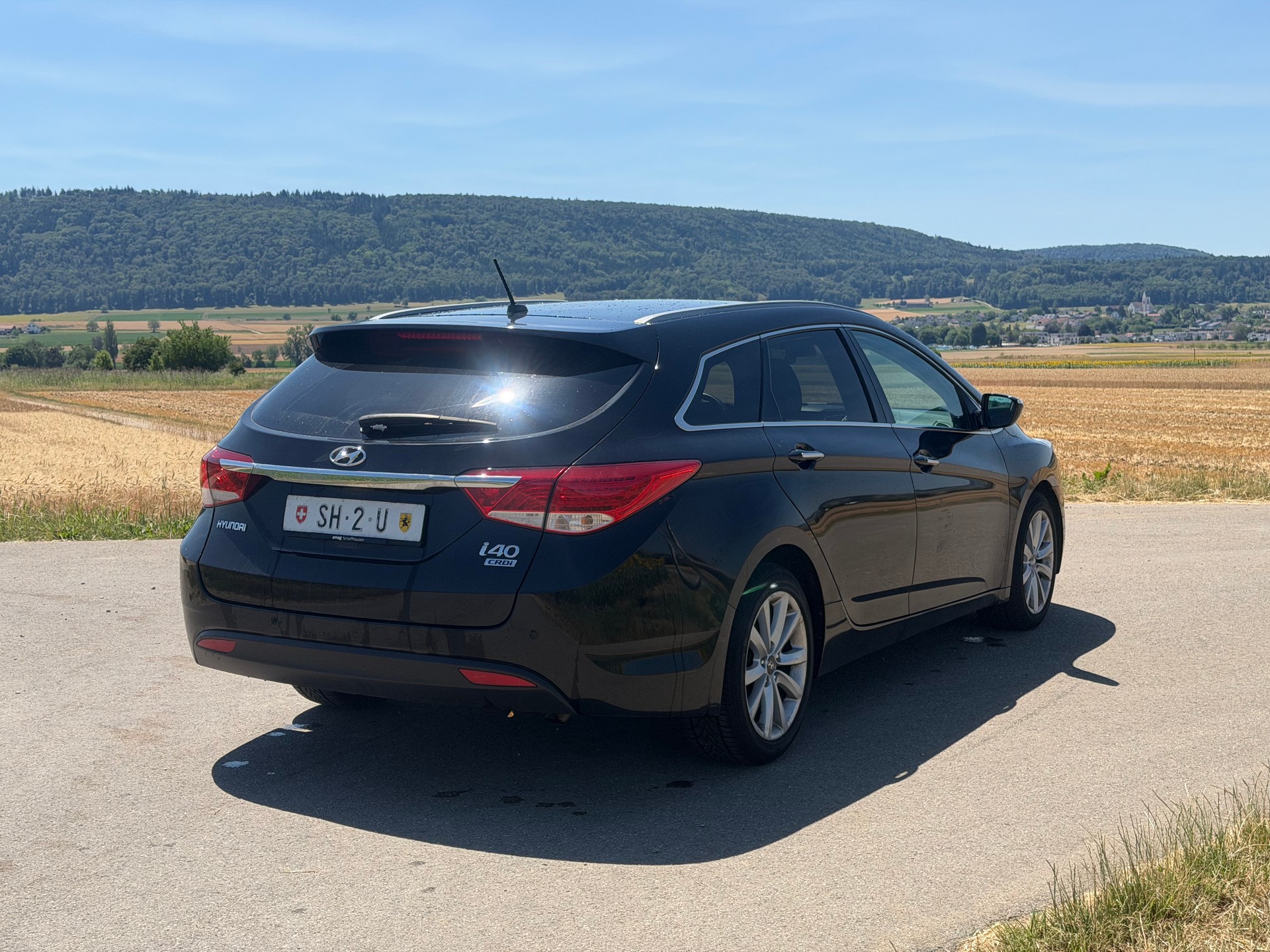 HYUNDAI i40 Wagon 1.7 CRDI Premium Automatic-image-6