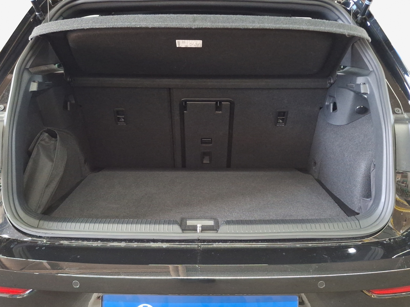 VW Golf 2.0 TSI GTI DSG-image-12