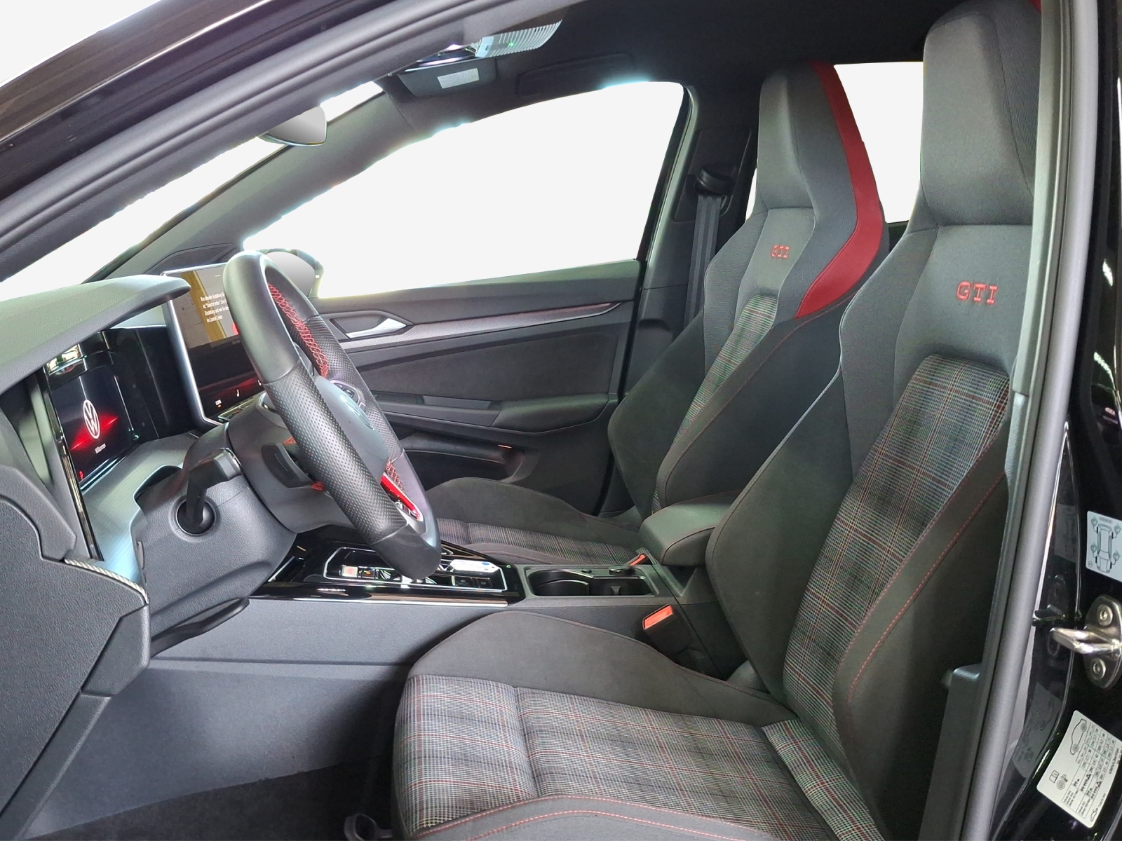 VW Golf 2.0 TSI GTI DSG-image-7