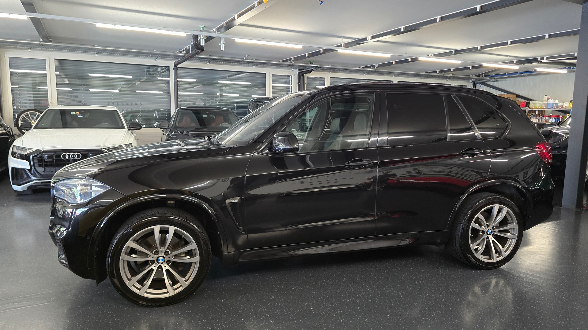 BMW X5 xDrive 40d Pure M Sport Plus Steptronic-image-10