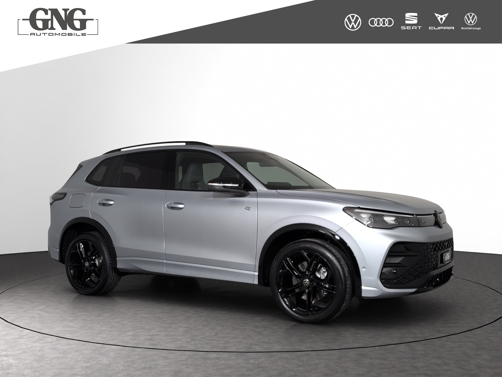 VW Tiguan 2.0 TSI DSG R-Line 4Motion-image-3