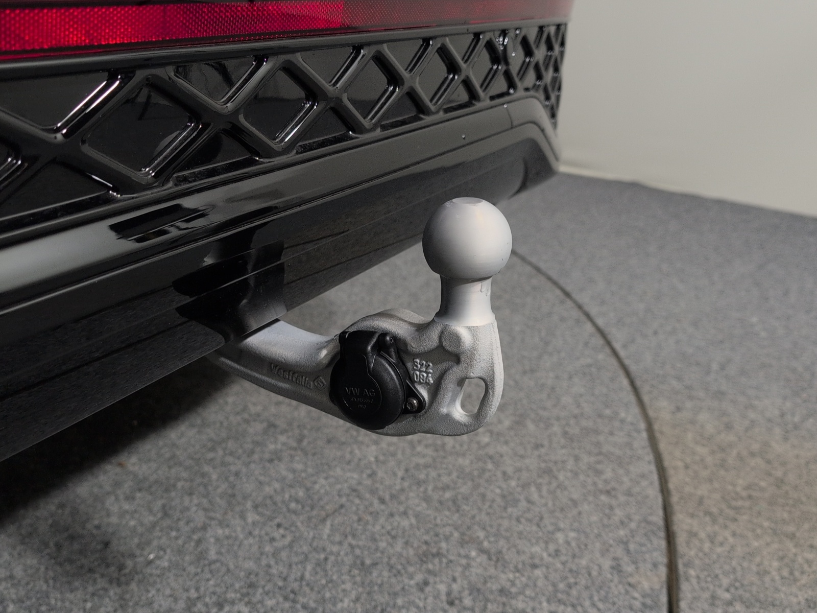 VW Tiguan 2.0 TSI DSG R-Line 4Motion-image-16