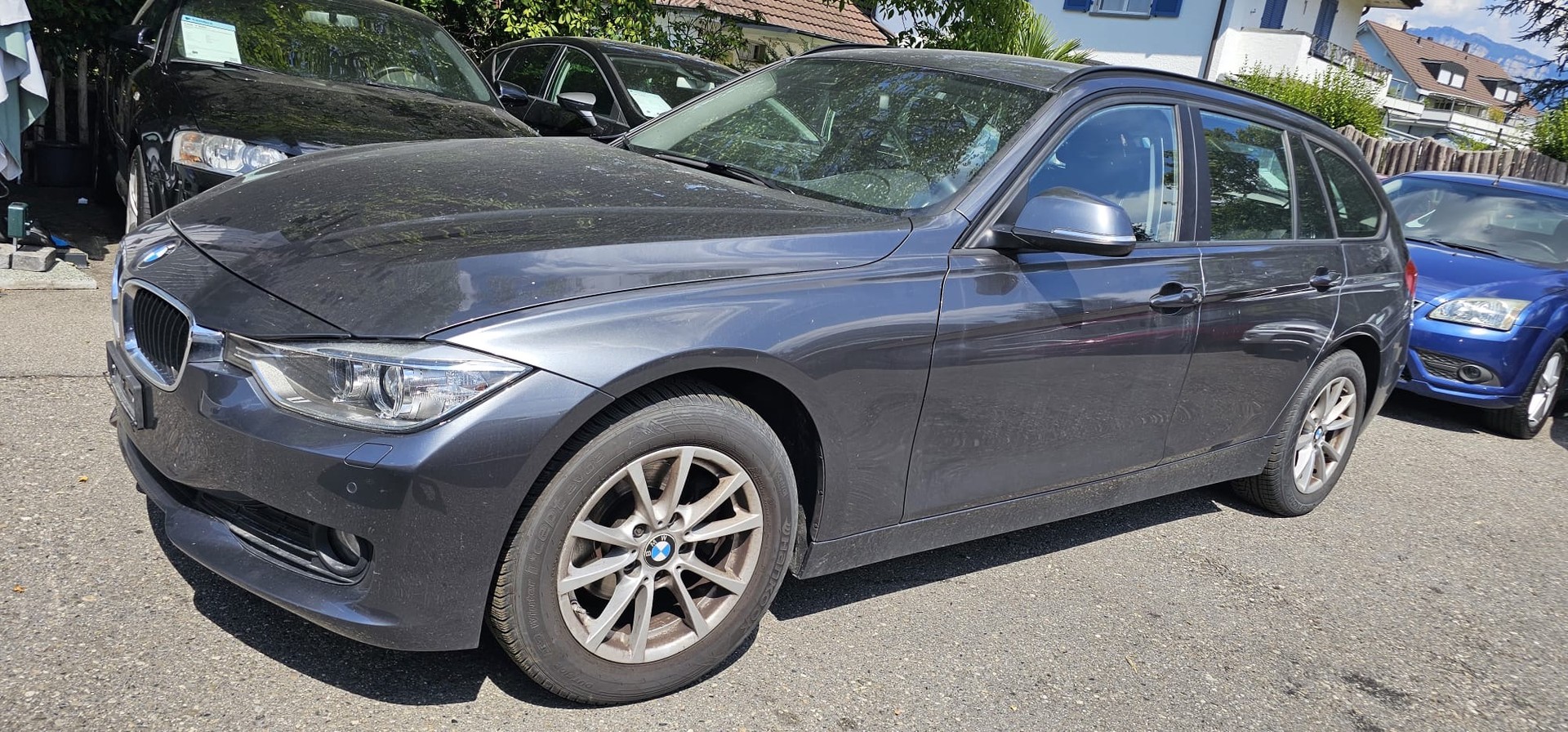 BMW 318d xDrive Touring Sport Line-image-1