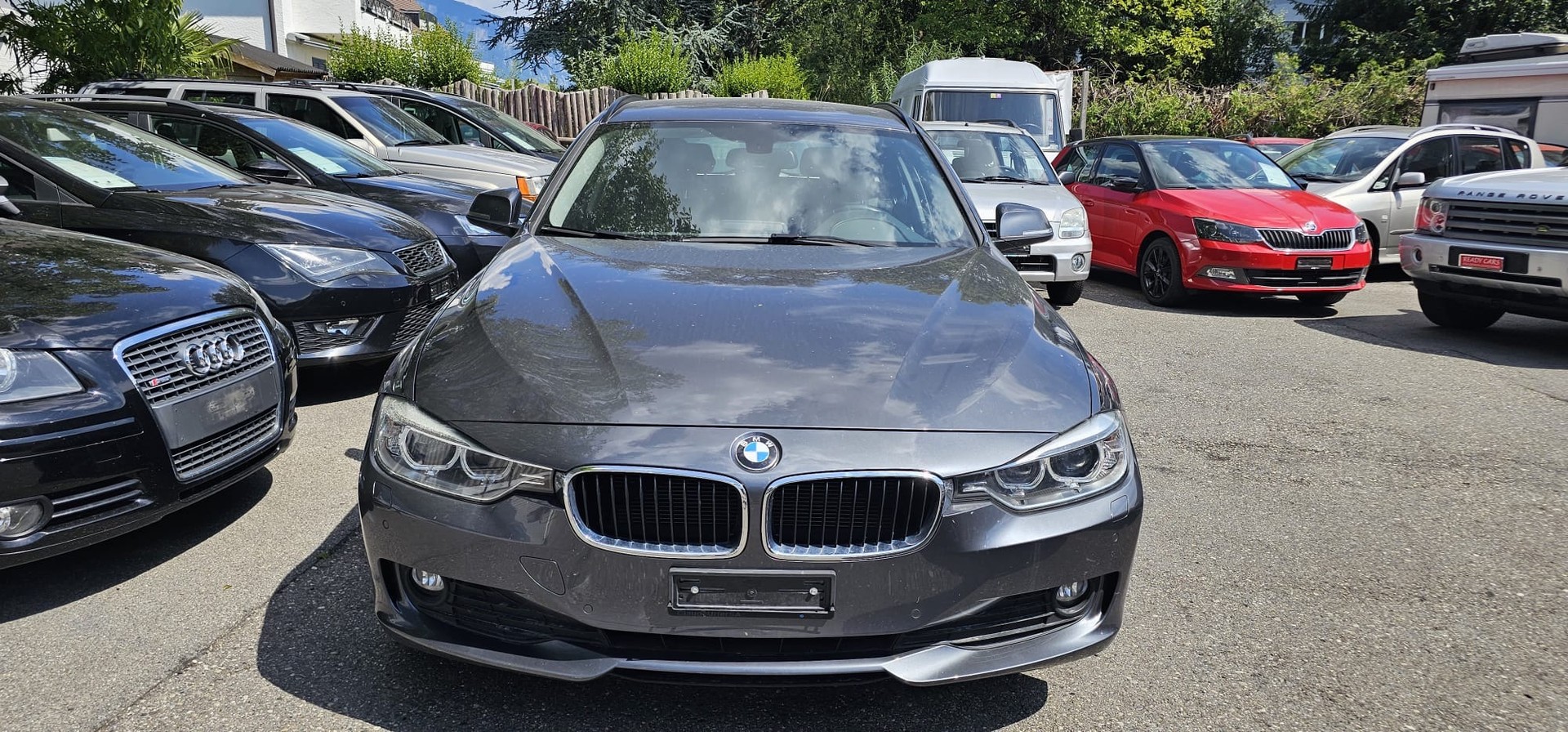 BMW 318d xDrive Touring Sport Line-image-0