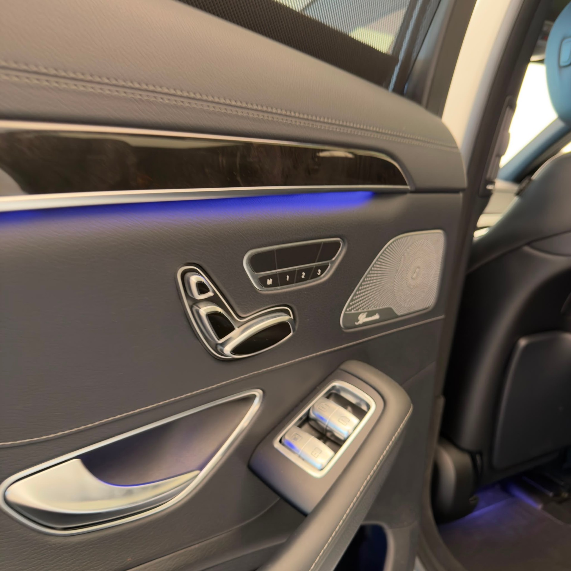 MERCEDES-BENZ S 63 AMG L 4Matic Speedshift MCT-image-10