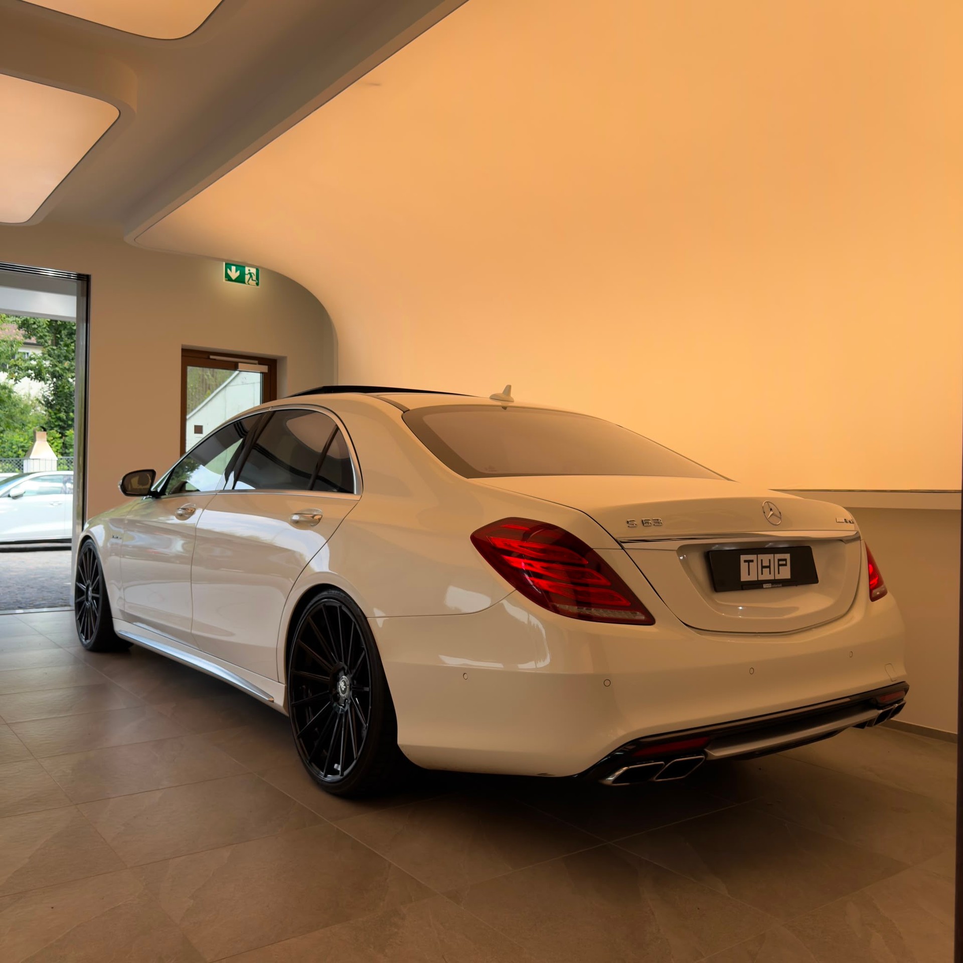 MERCEDES-BENZ S 63 AMG L 4Matic Speedshift MCT-image-4