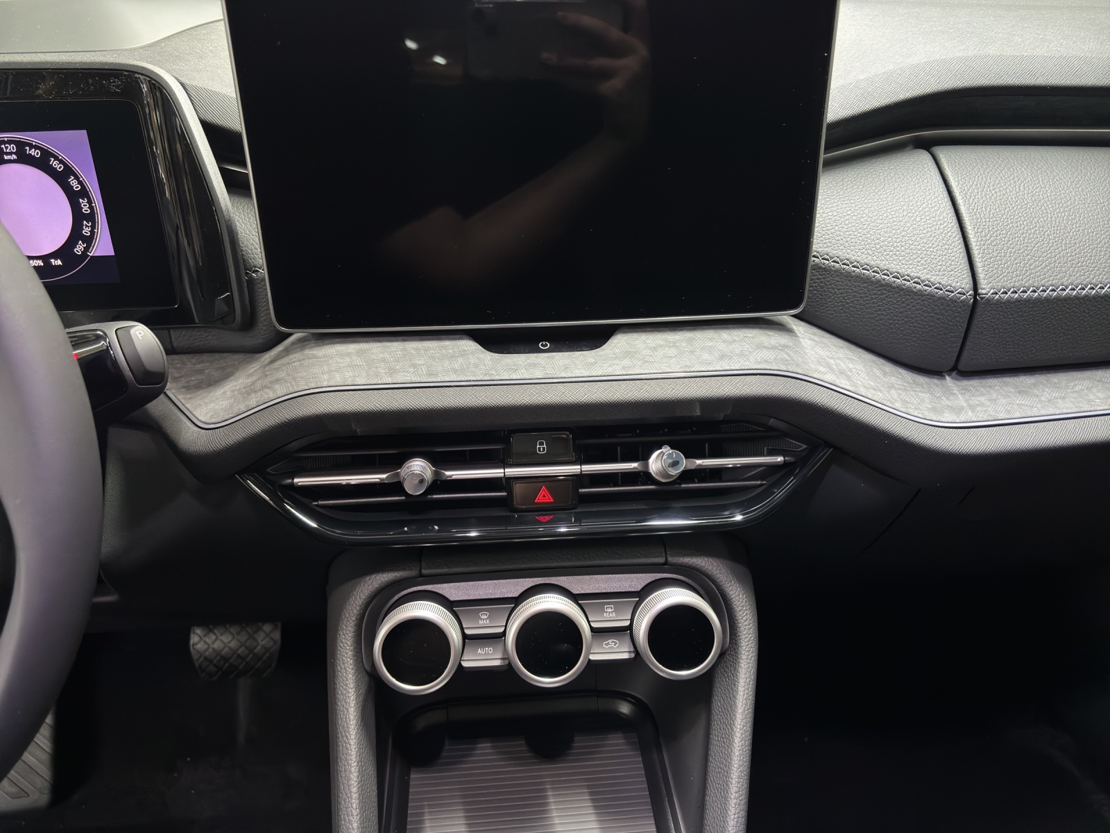 SKODA Kodiaq 2.0 TSI Selection 4x4-image-10