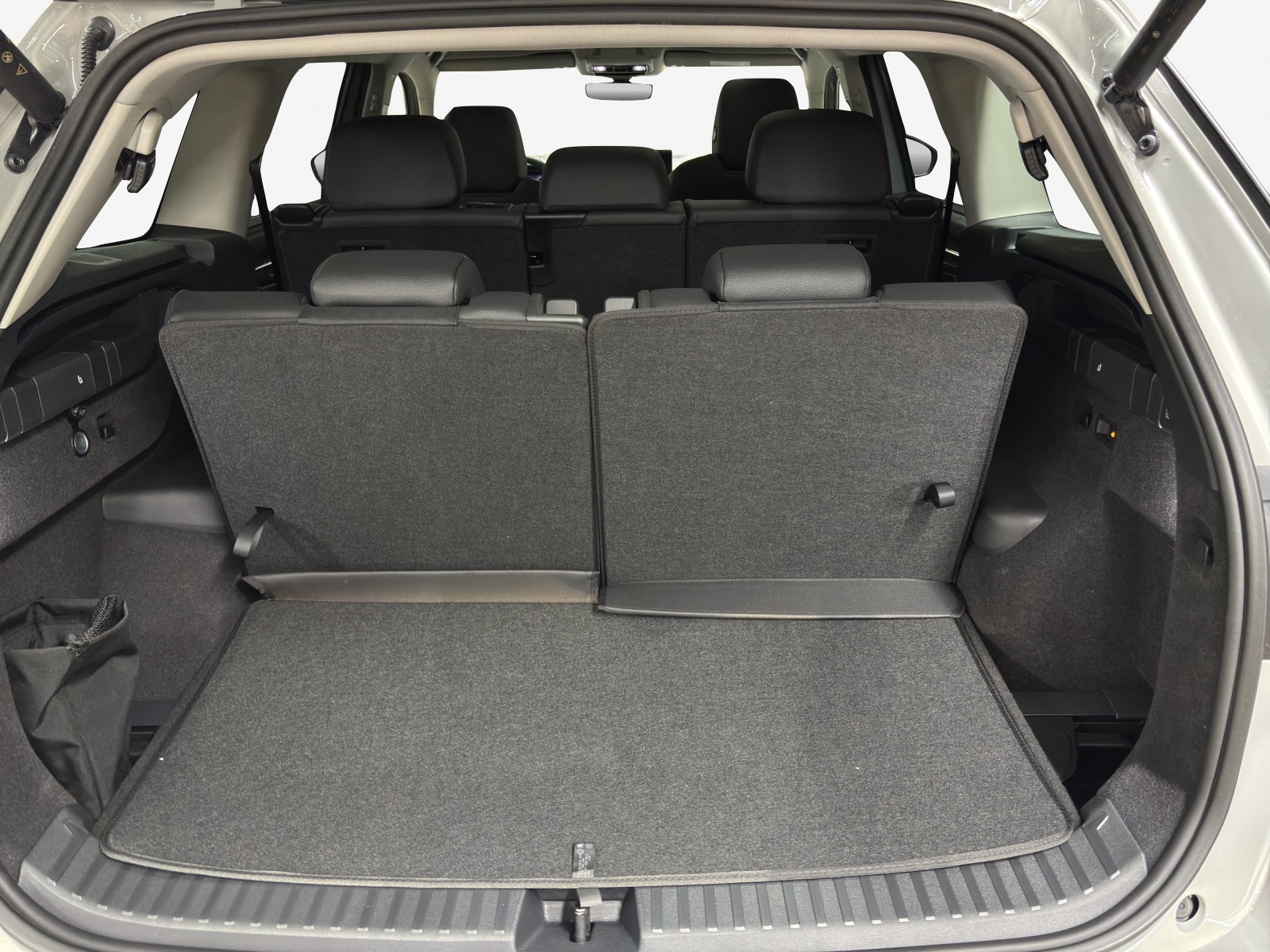 SKODA Kodiaq 2.0 TSI Selection 4x4-image-12