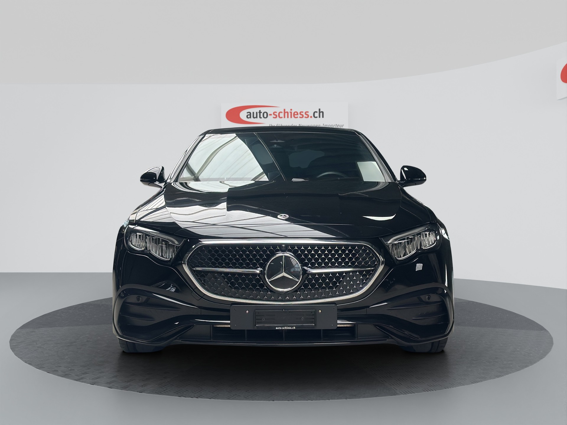 MERCEDES-BENZ E 220 d AMG Line Night 9G-Tronic-image-1