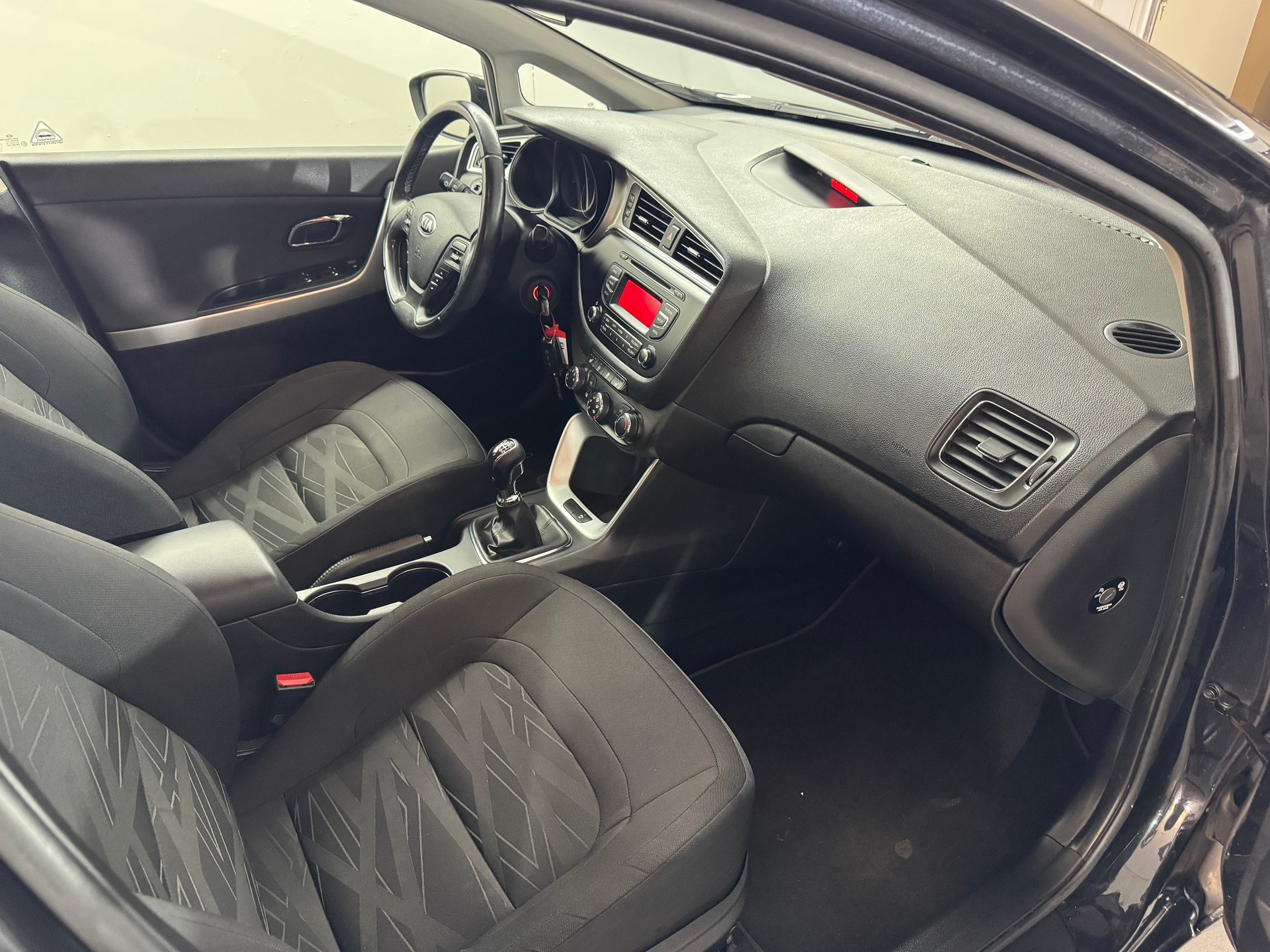 KIA Cee'd 1.4 CVVT Classic-image-8