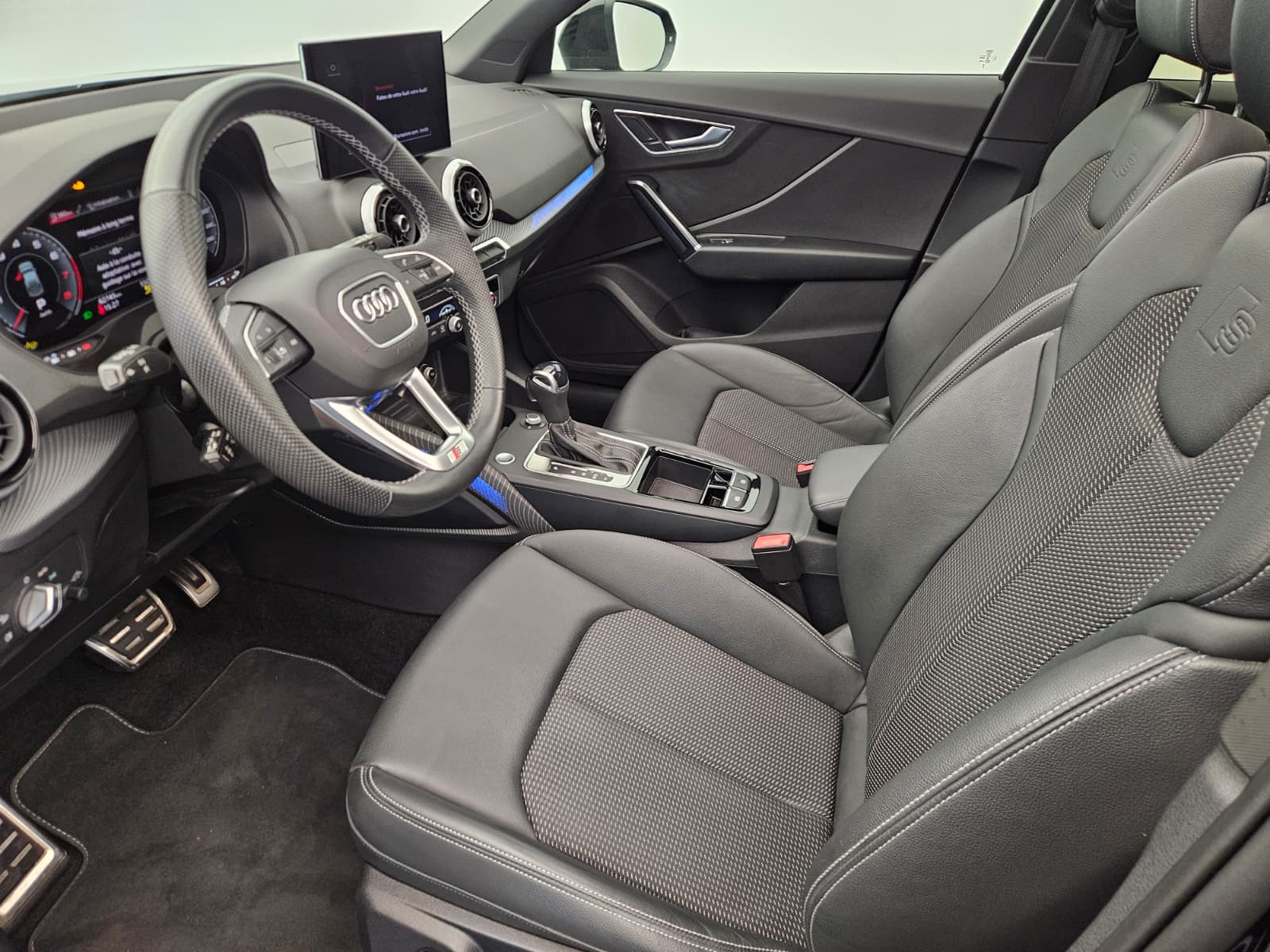 AUDI Q2 35 TFSI S line S-tronic-image-10