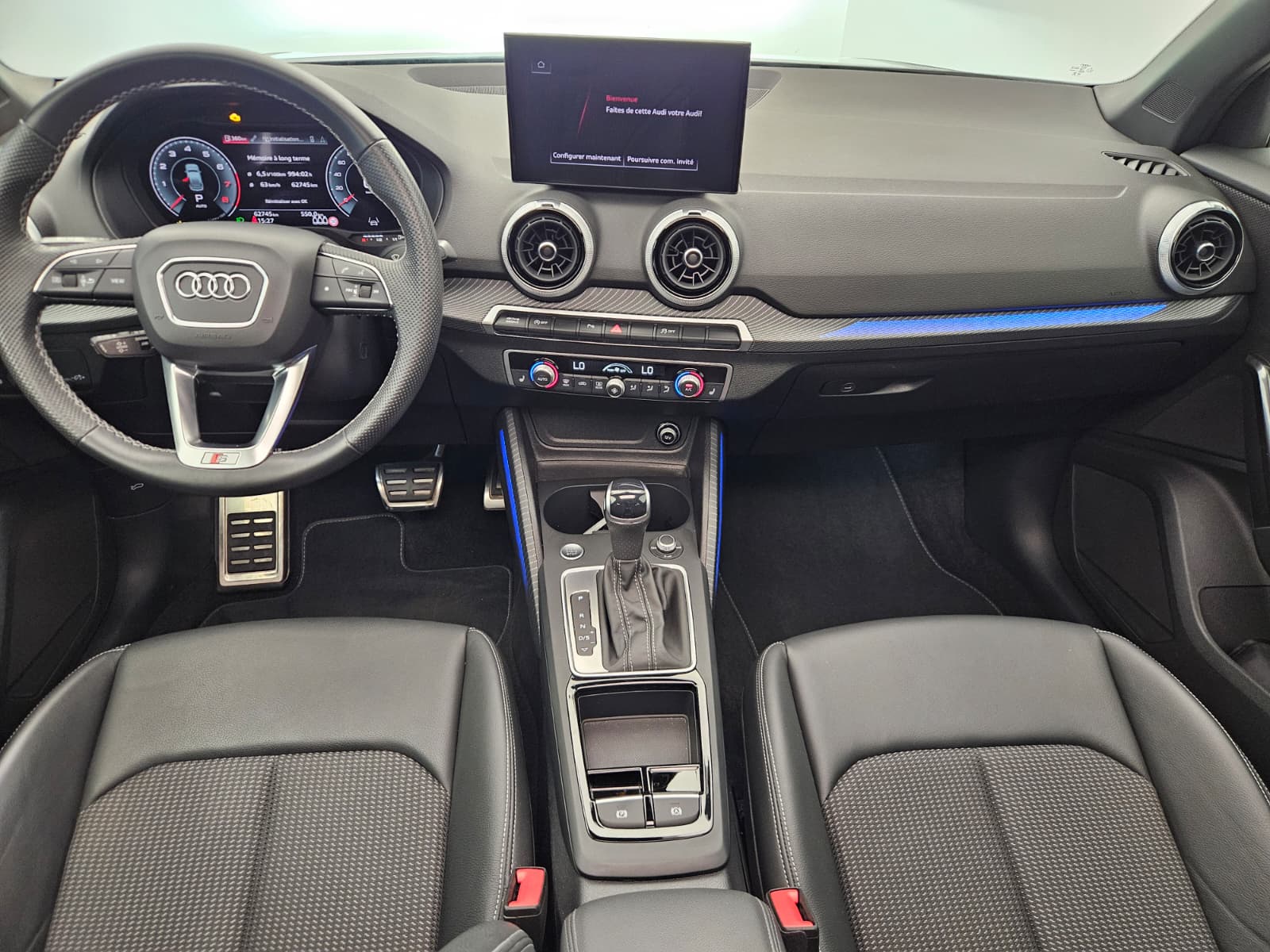 AUDI Q2 35 TFSI S line S-tronic-image-9