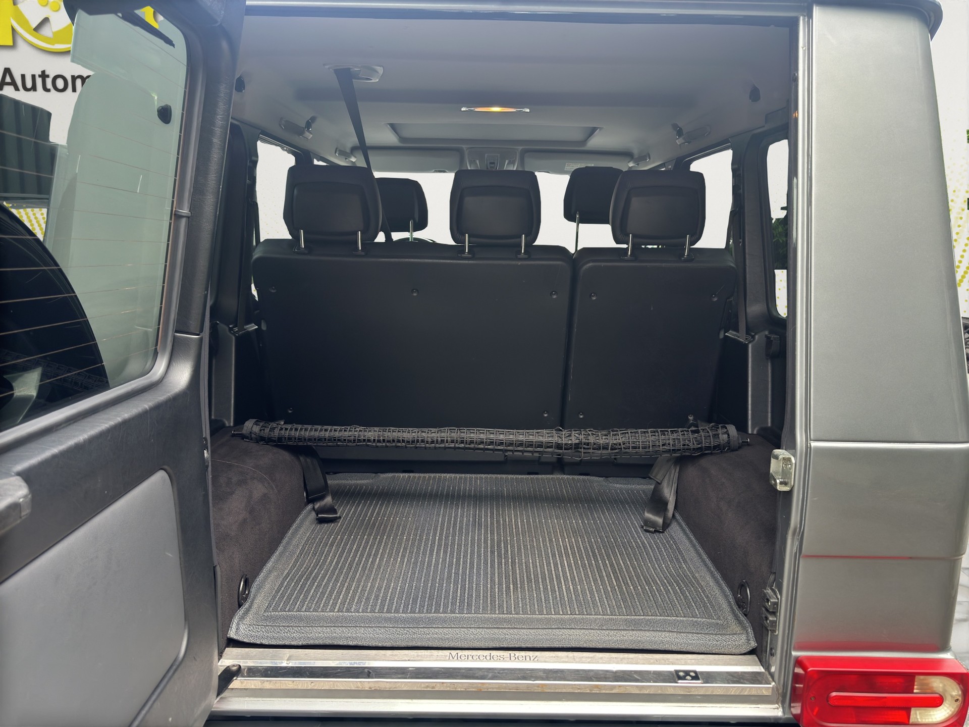 MERCEDES-BENZ G 500 (CH) Lang AHK / Sport Paket / Distronic Plus-image-8