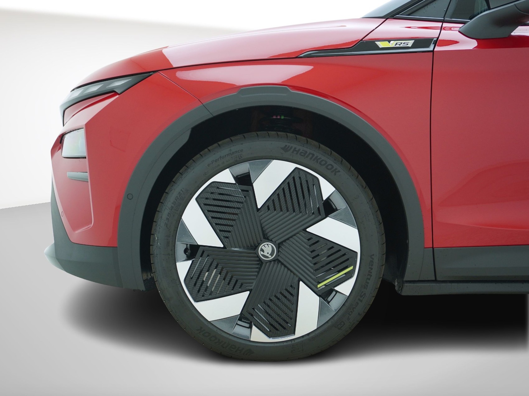 SKODA Elroq RS-MAXX 4x4-image-9