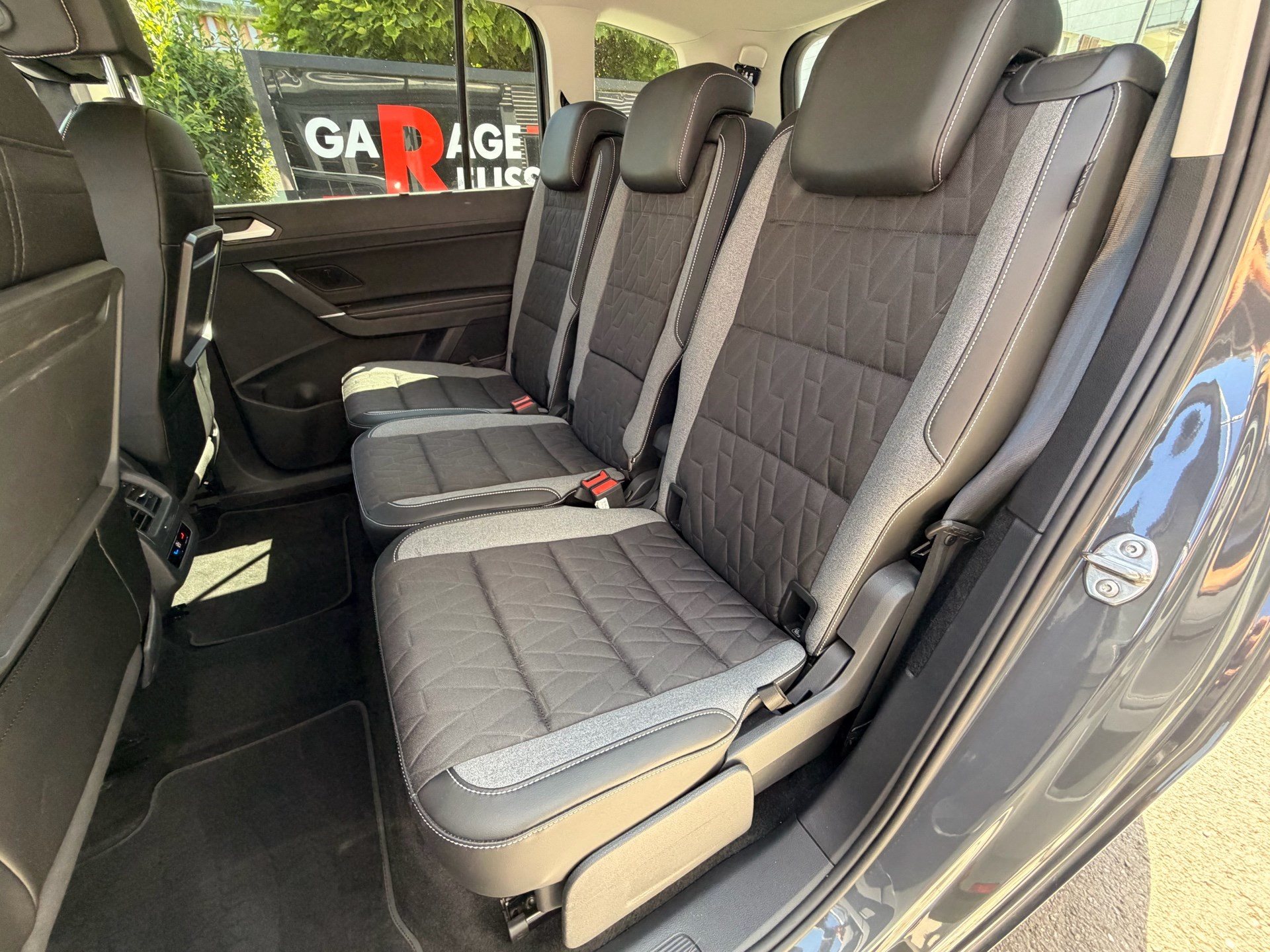VW Touran 1.5 TSI 150PS GOAL *** FAMILIENAUTO & 7-SITZER ***-image-25