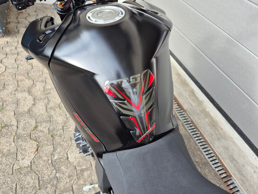 YAMAHA MT-10 ABS-image-5