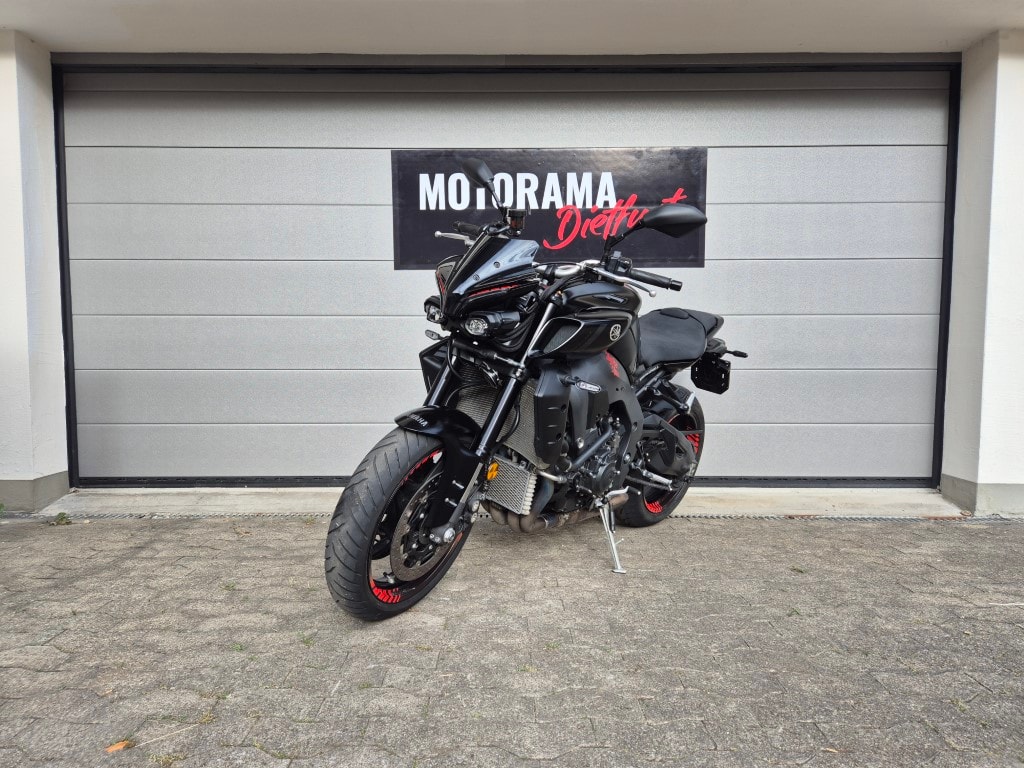 YAMAHA MT-10 ABS-showroom-element-3