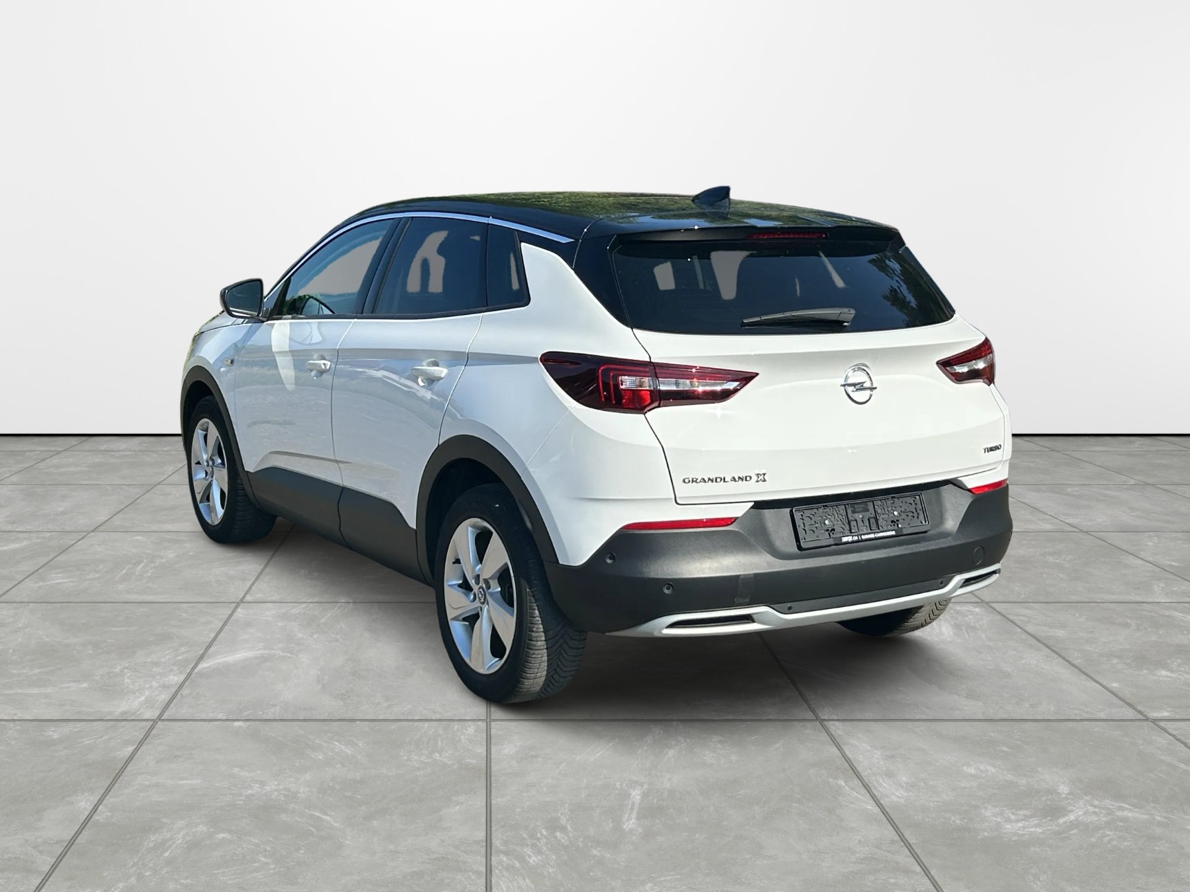 OPEL Grandland X 1.2i TP Enjoy Automatik-image-1