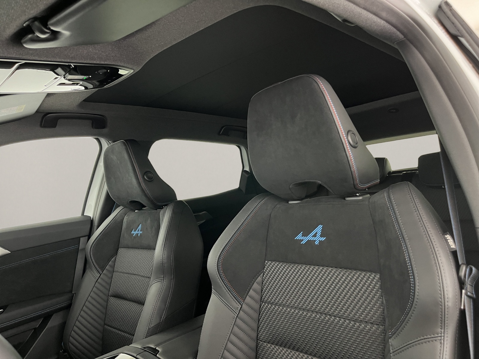 RENAULT Austral 1.2 E-Tech esprit Alpine-image-14