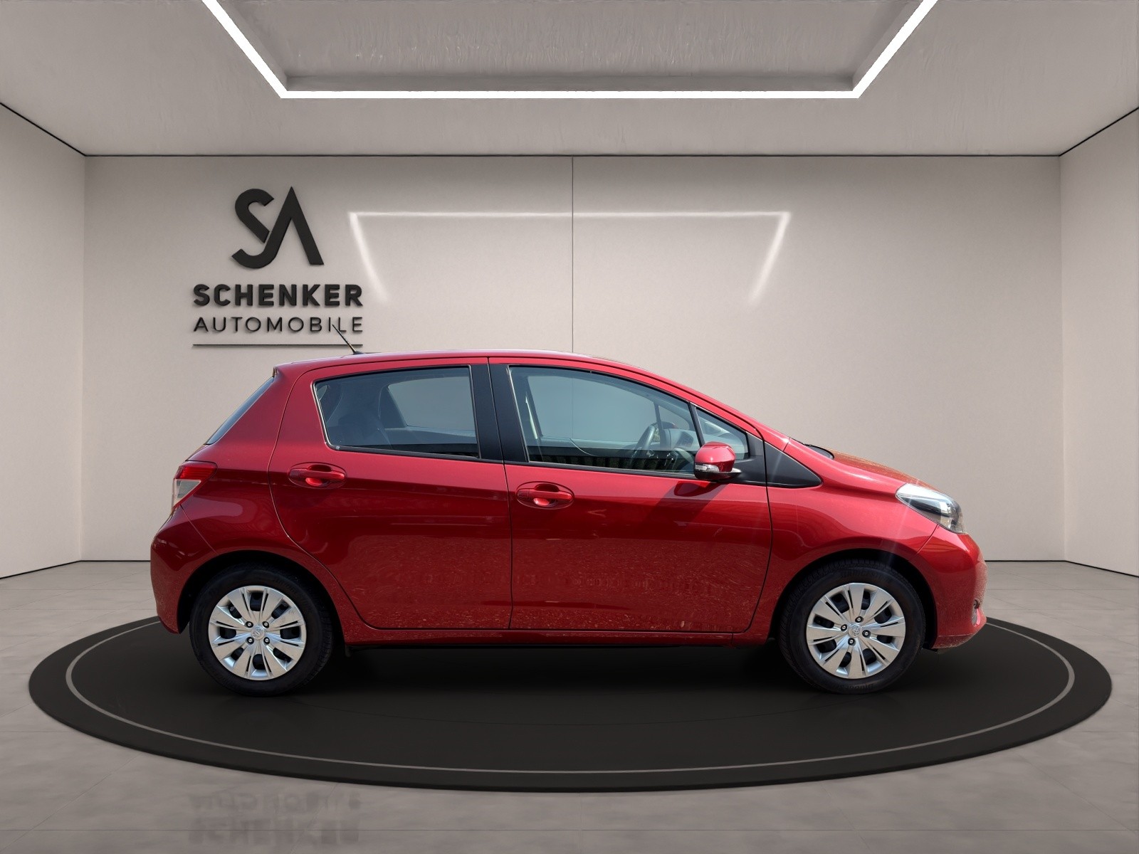 TOYOTA Yaris 1.33 Luna Multidrive-image-5