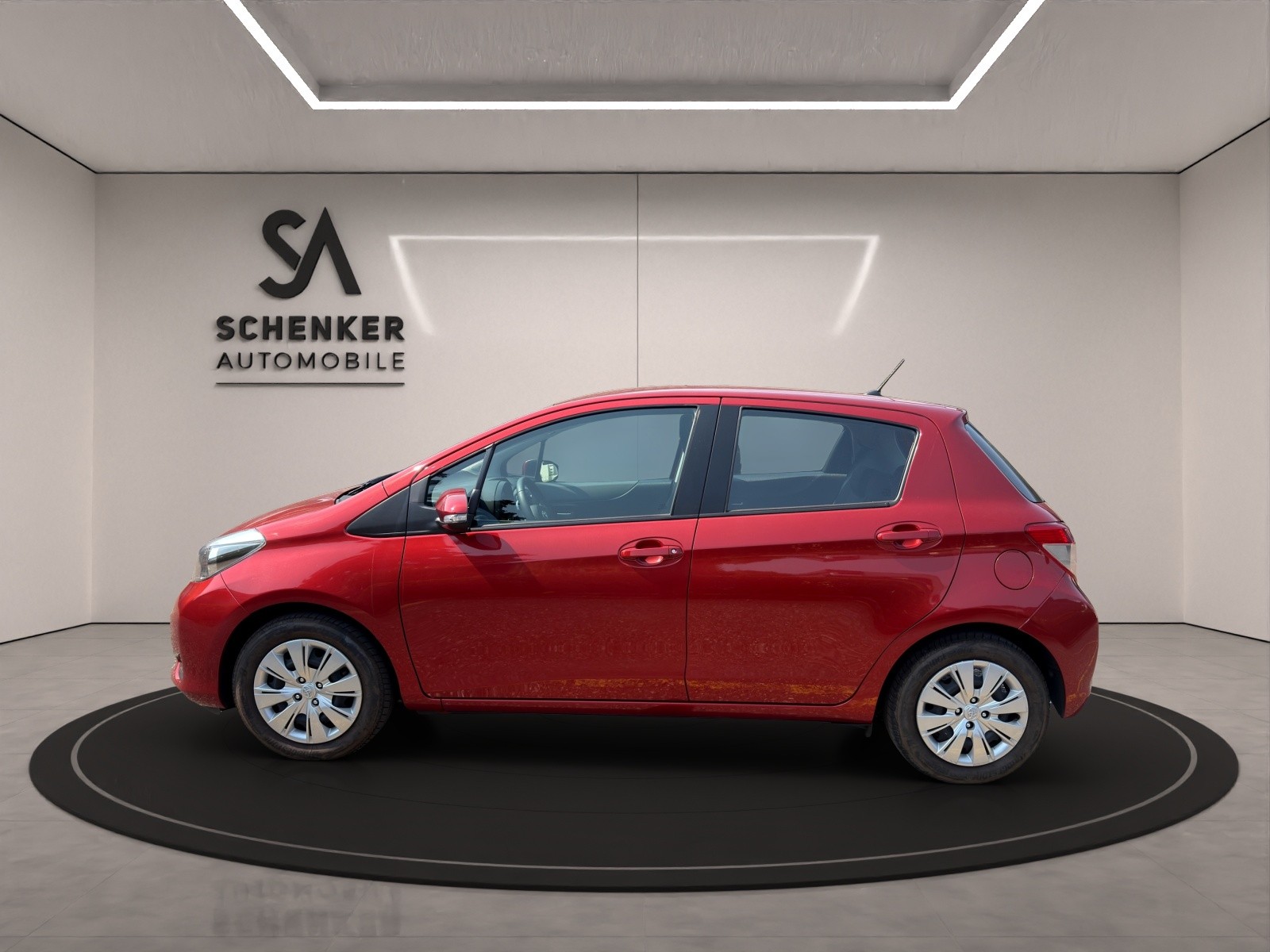 TOYOTA Yaris 1.33 Luna Multidrive-image-1