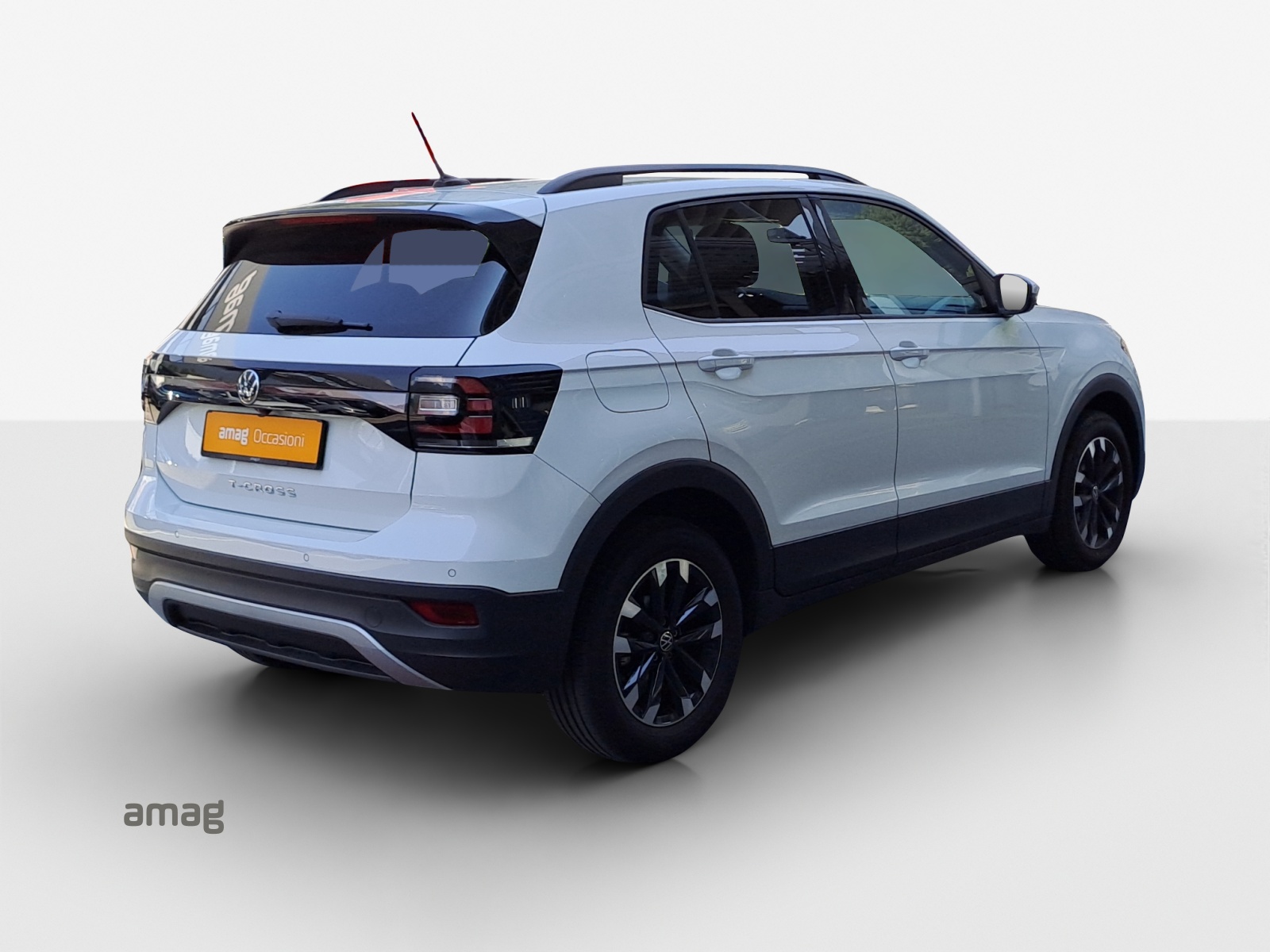 VW T-Cross 1.0 TSI Life Limited DSG-image-4