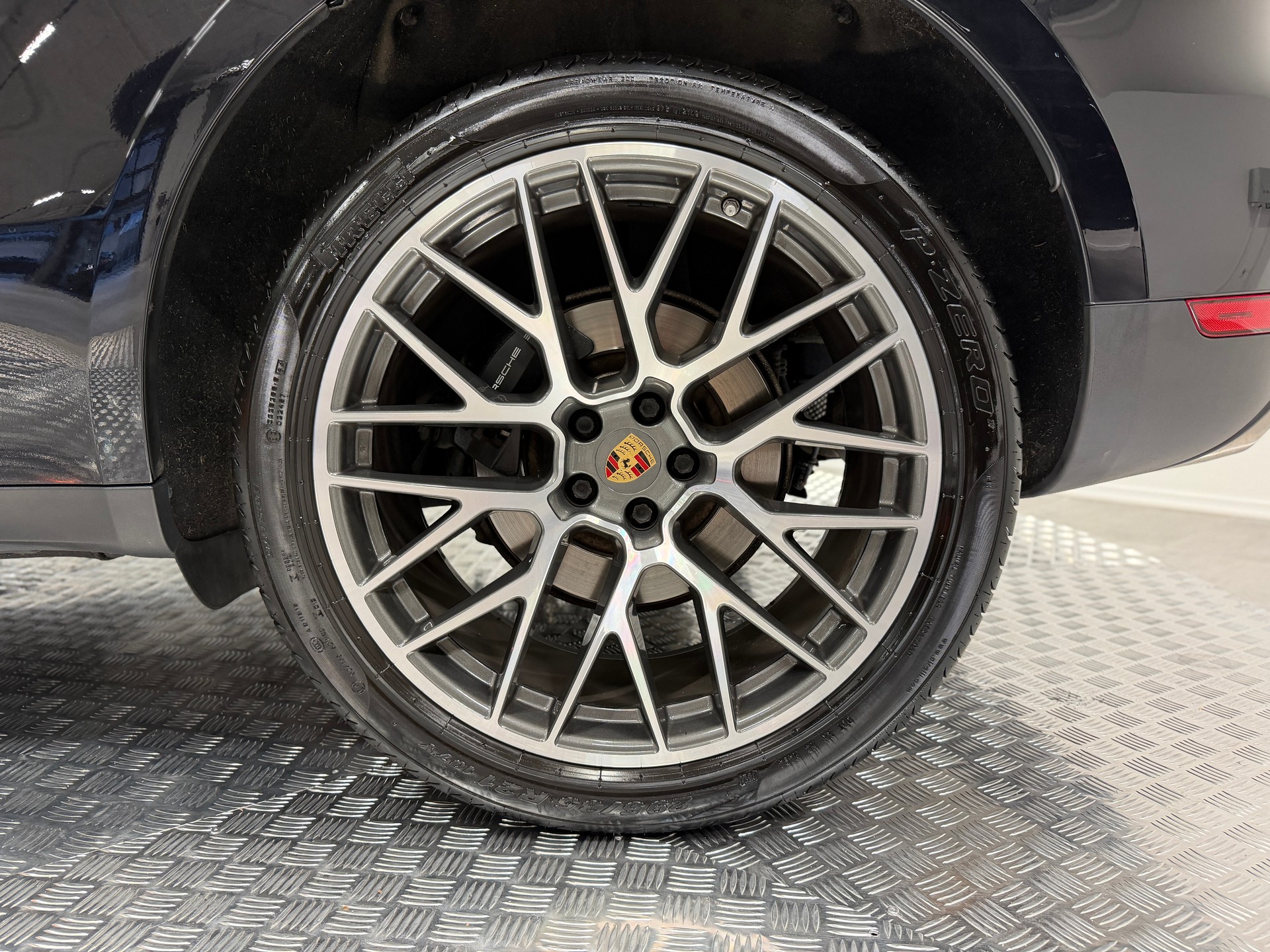 PORSCHE Macan PDK-image-20