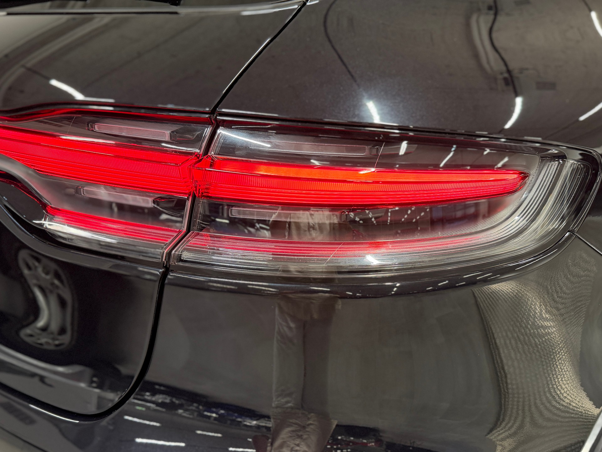 PORSCHE Macan PDK-image-22