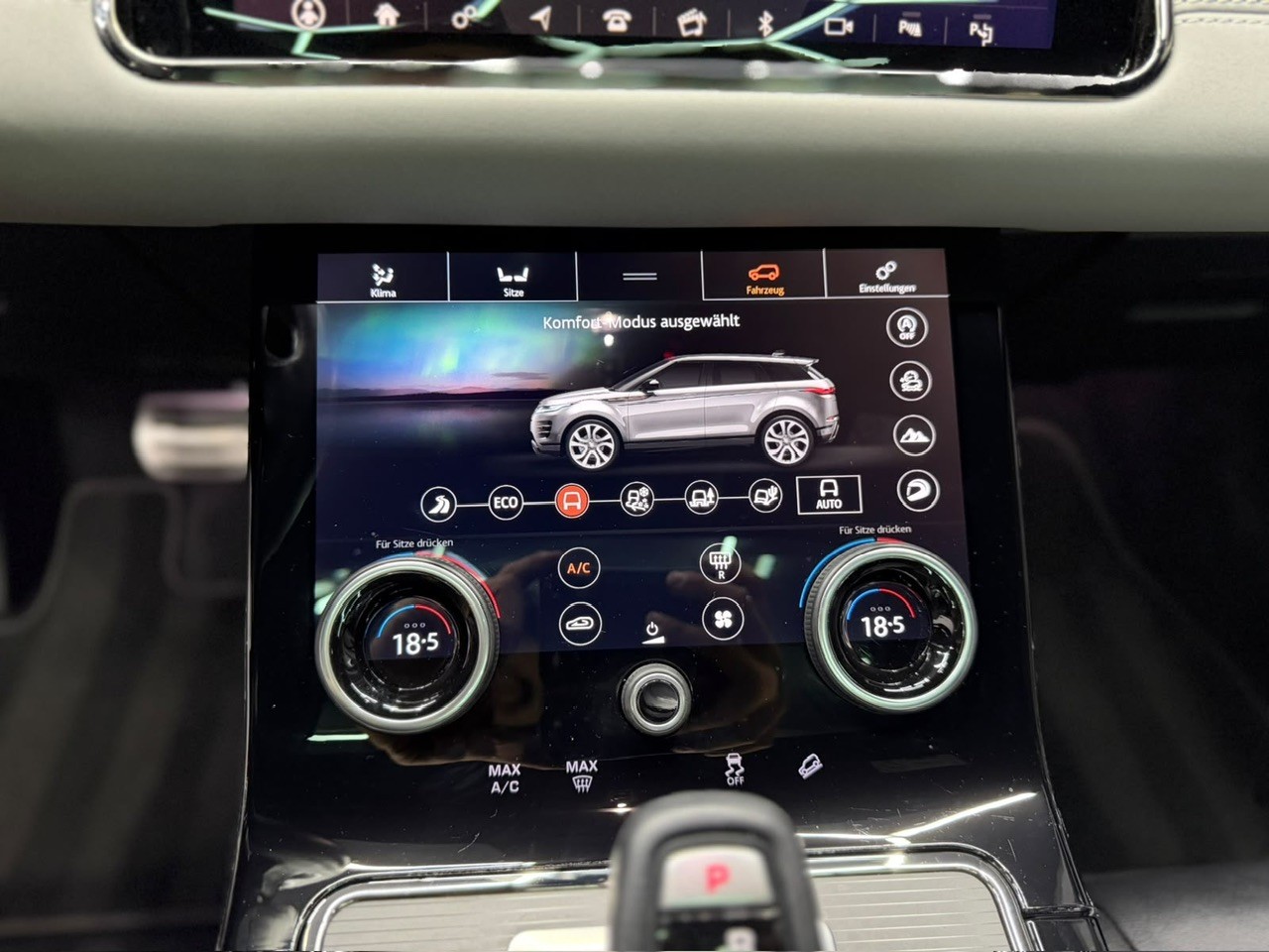 LAND ROVER Range Rover Evoque R-Dynamic P 250 HSE AT9-image-19