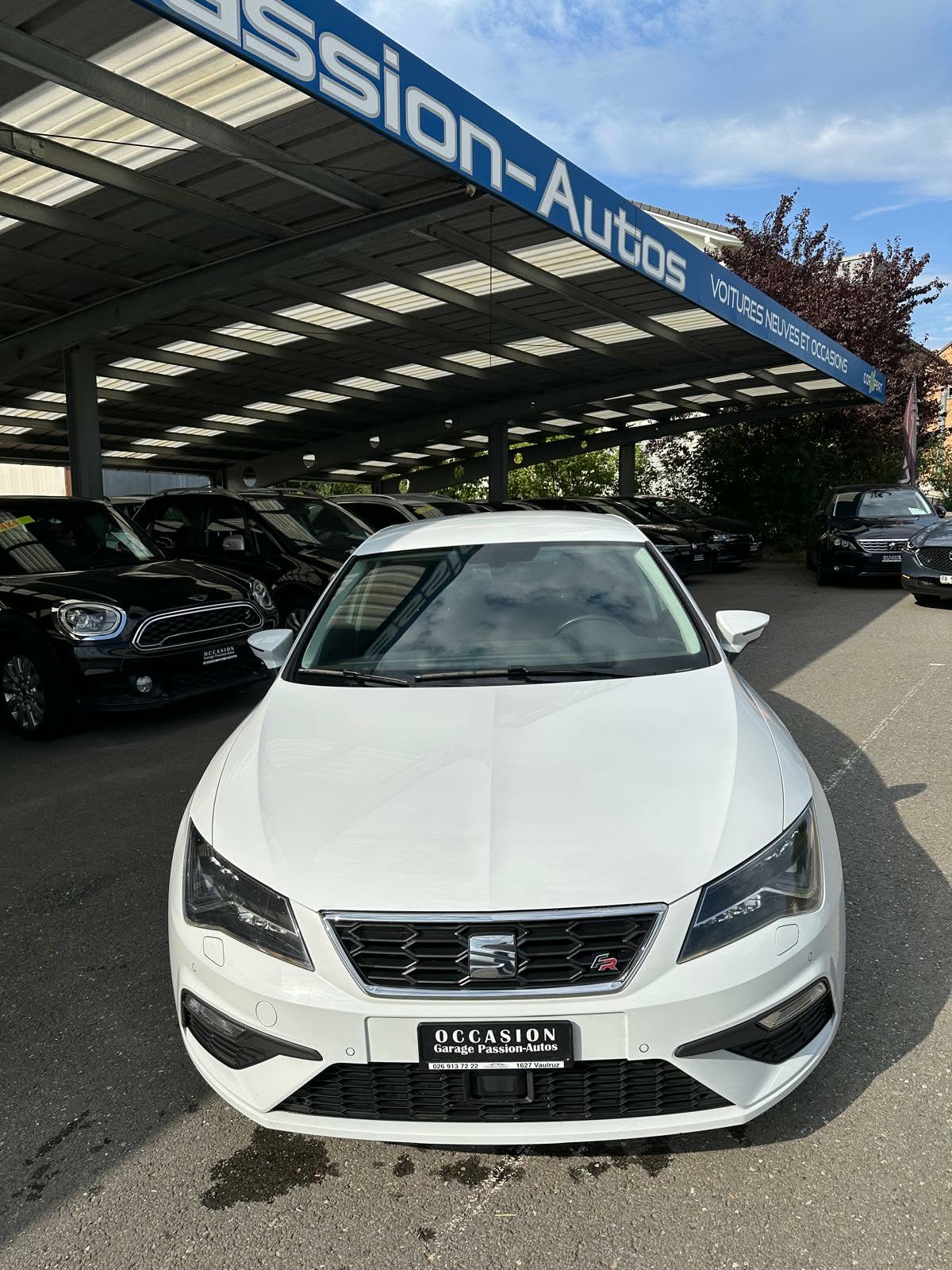 SEAT Leon 2.0 TSI FR DSG-image-1